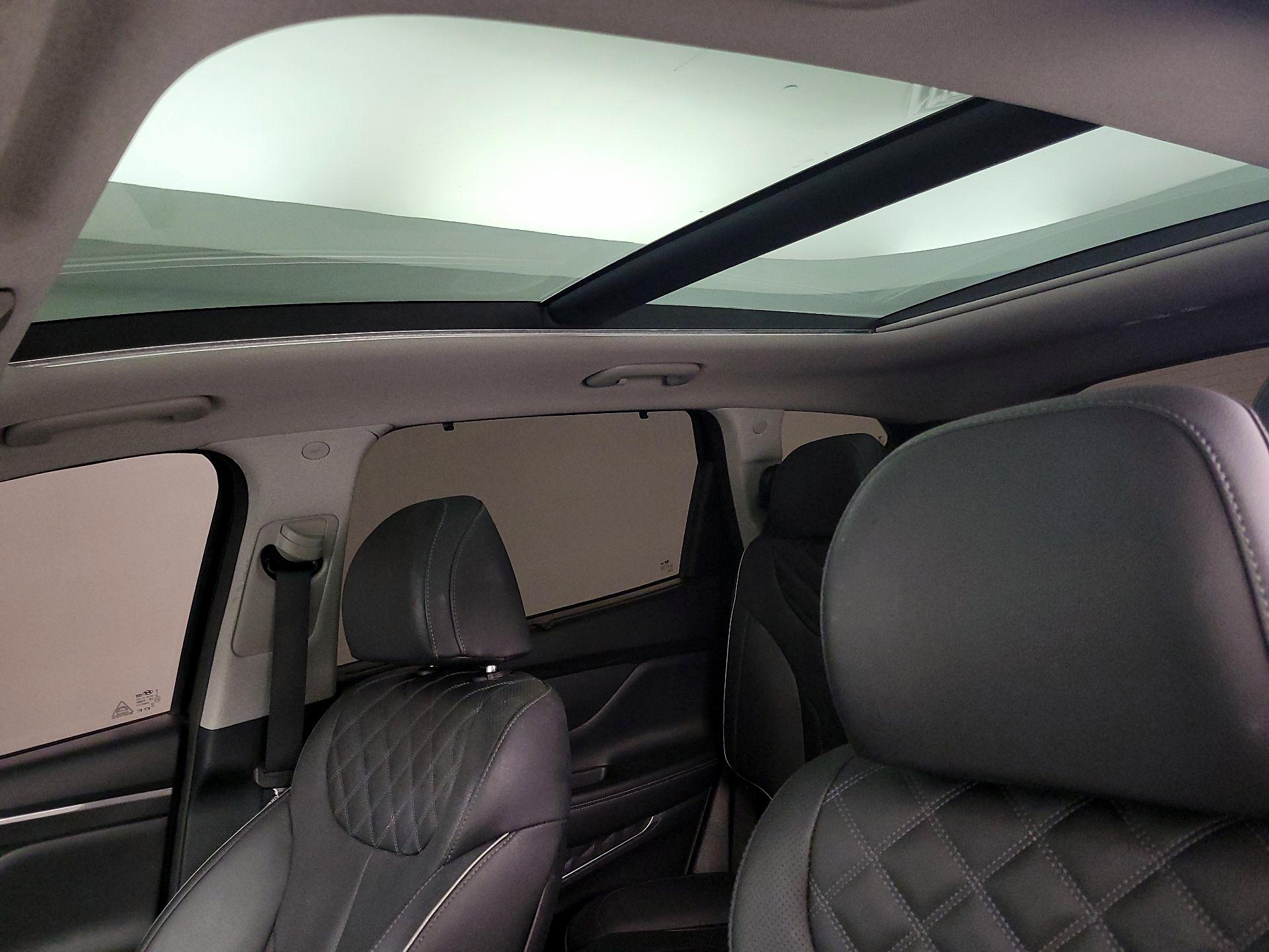 Thumbnail: 2023 Hyundai Santa Fe - 20