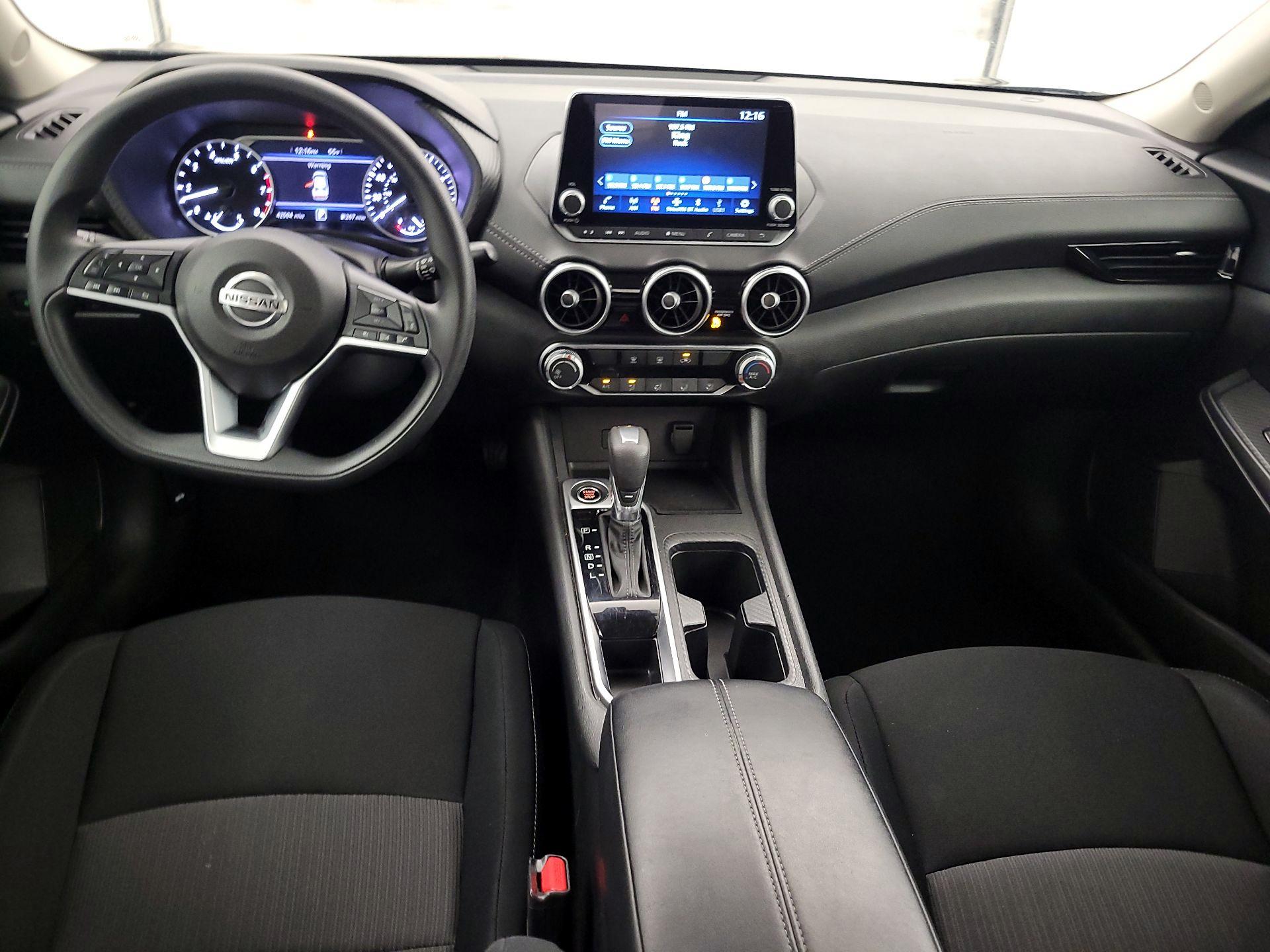 Thumbnail: 2023 Nissan Sentra - 9