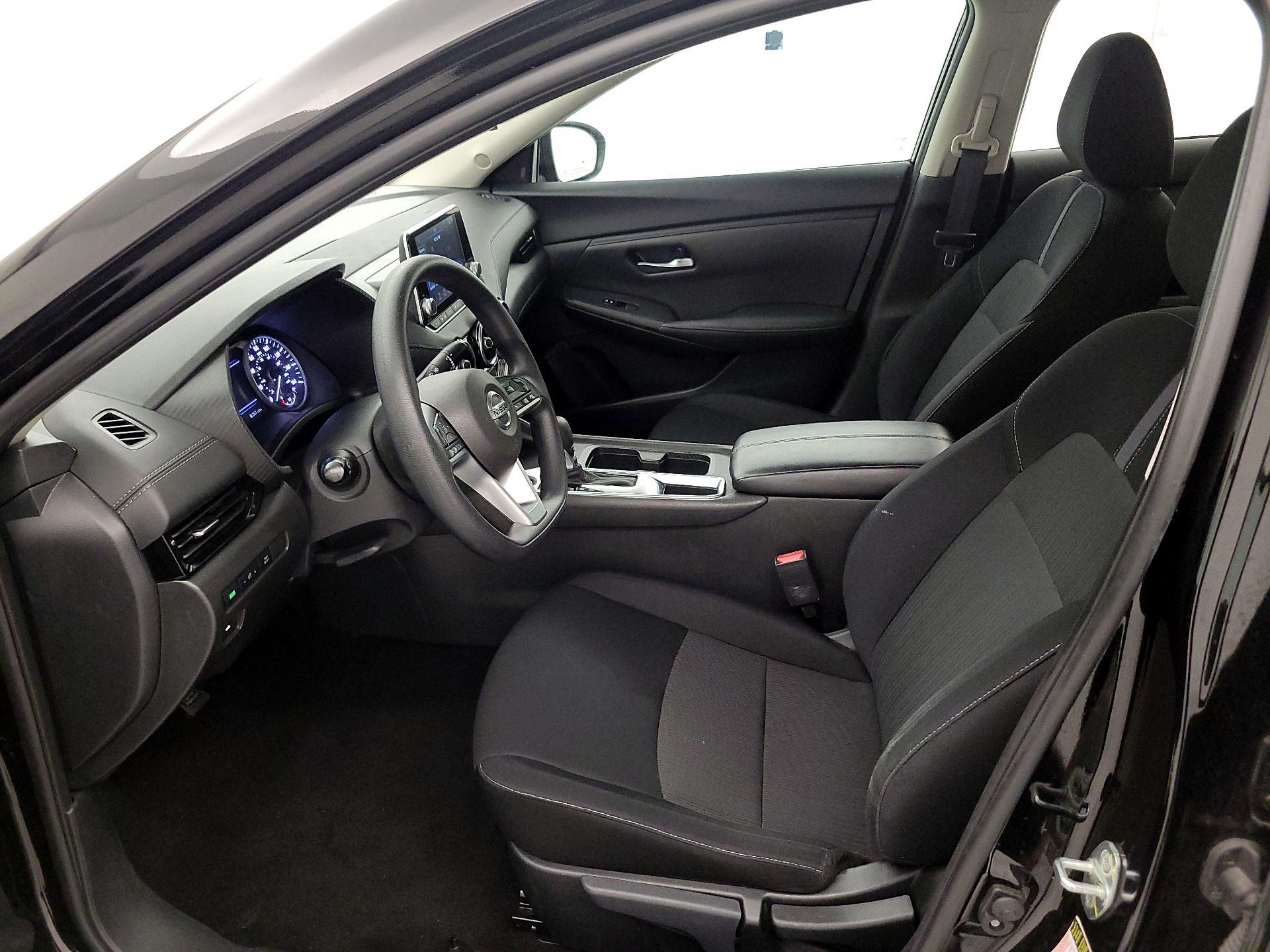 Thumbnail: 2023 Nissan Sentra - 11