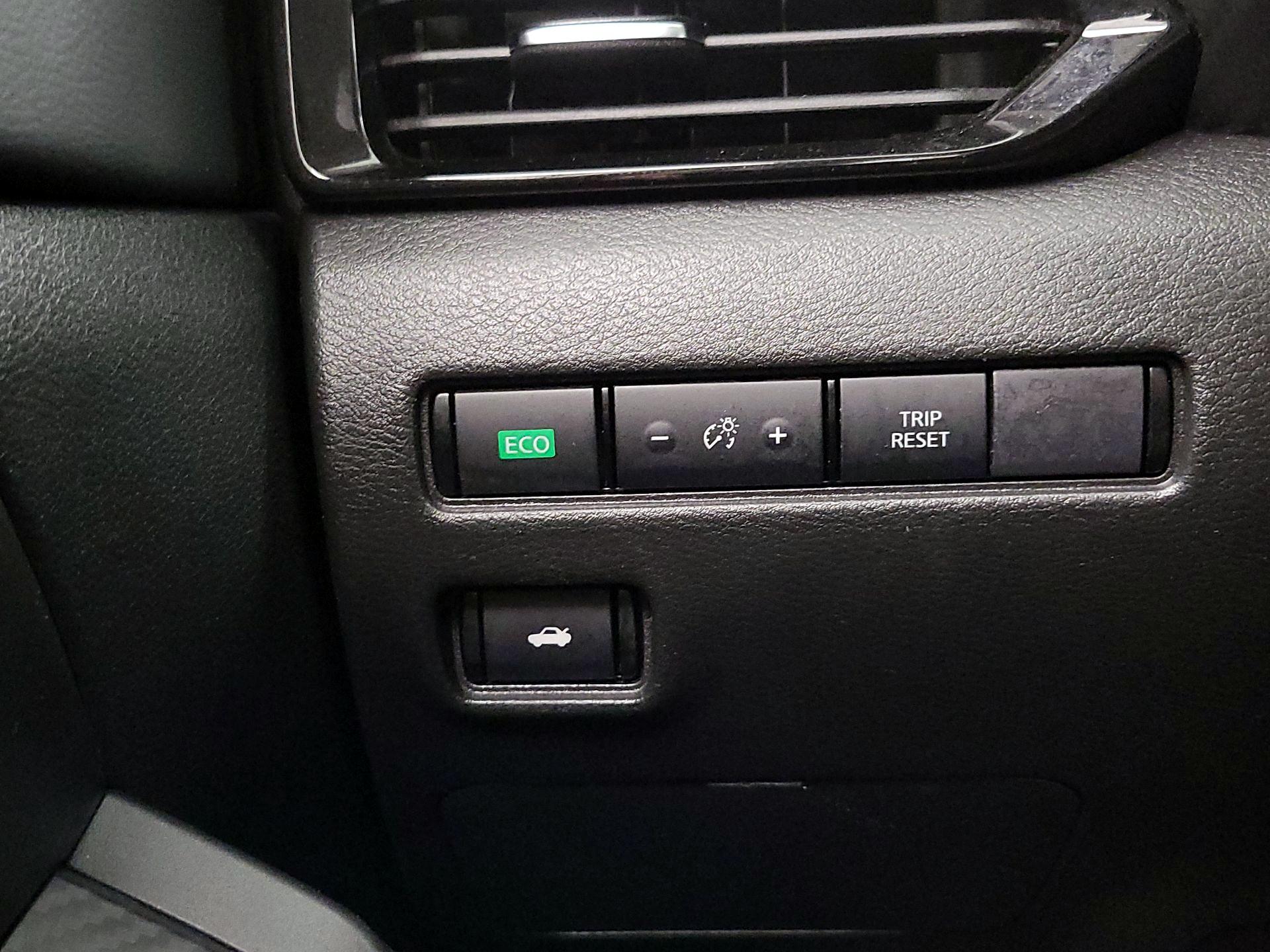 Thumbnail: 2023 Nissan Sentra - 13