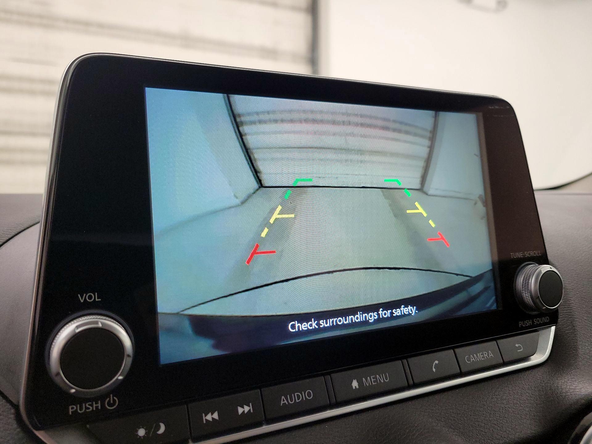 Thumbnail: 2023 Nissan Sentra - 14