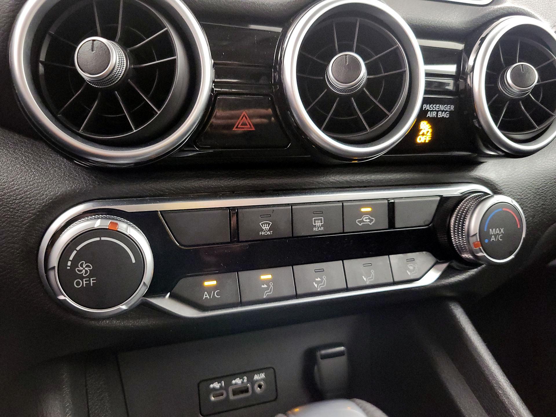 Thumbnail: 2023 Nissan Sentra - 16