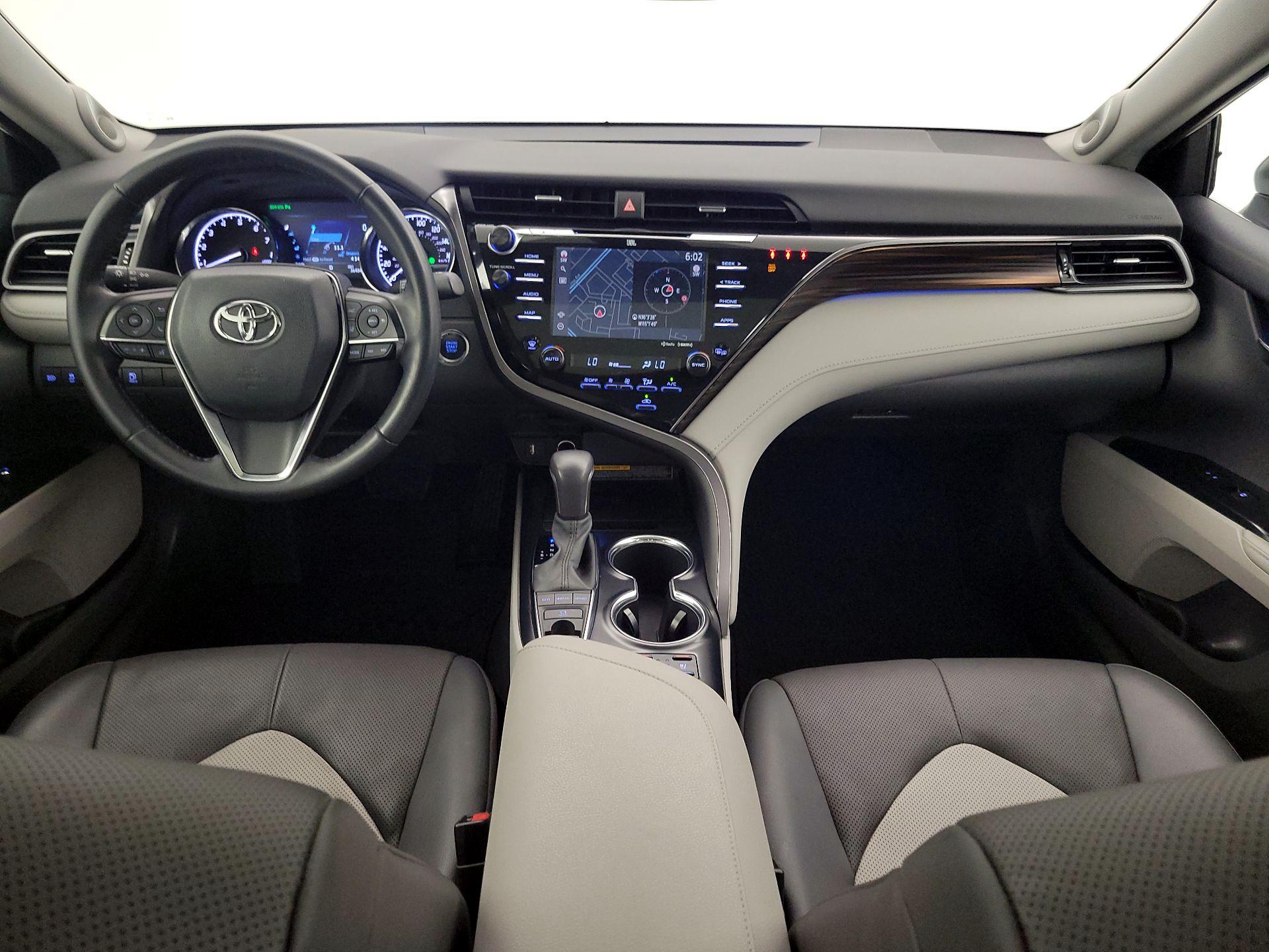 Thumbnail: 2020 Toyota Camry - 9
