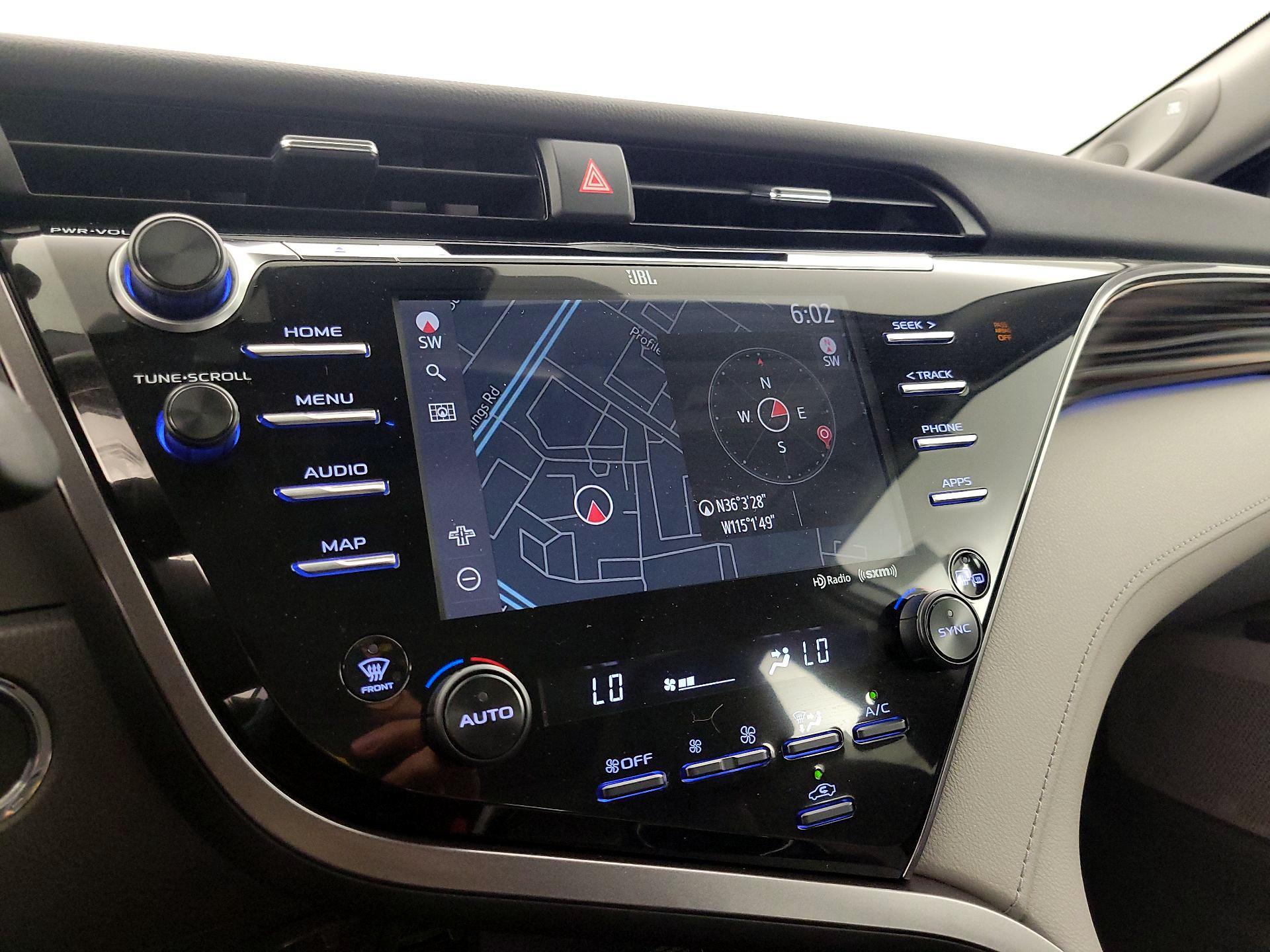 Thumbnail: 2020 Toyota Camry - 14