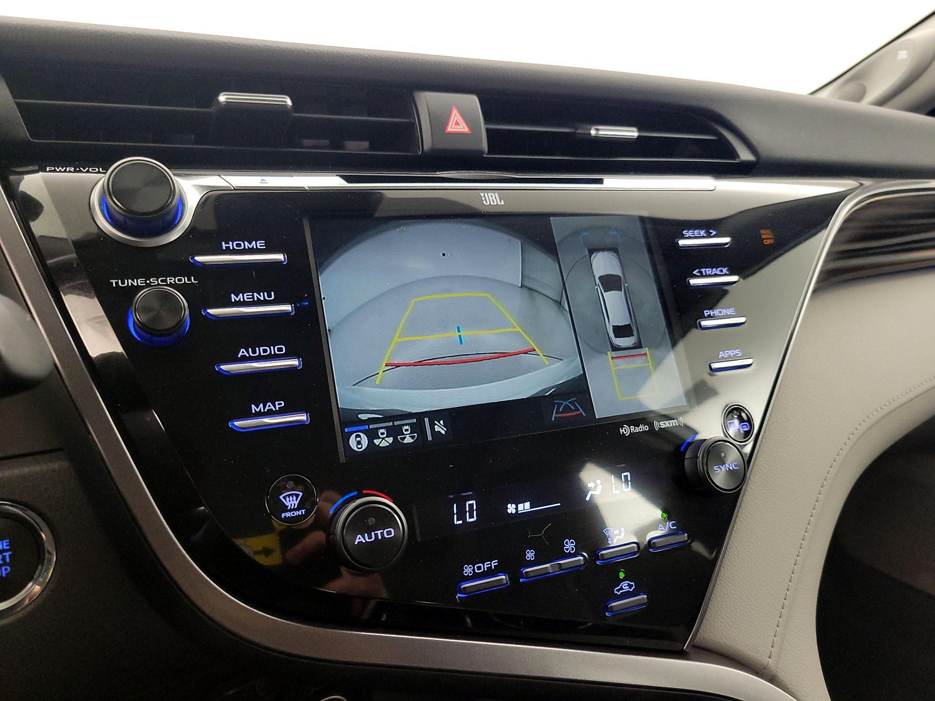 Thumbnail: 2020 Toyota Camry - 15