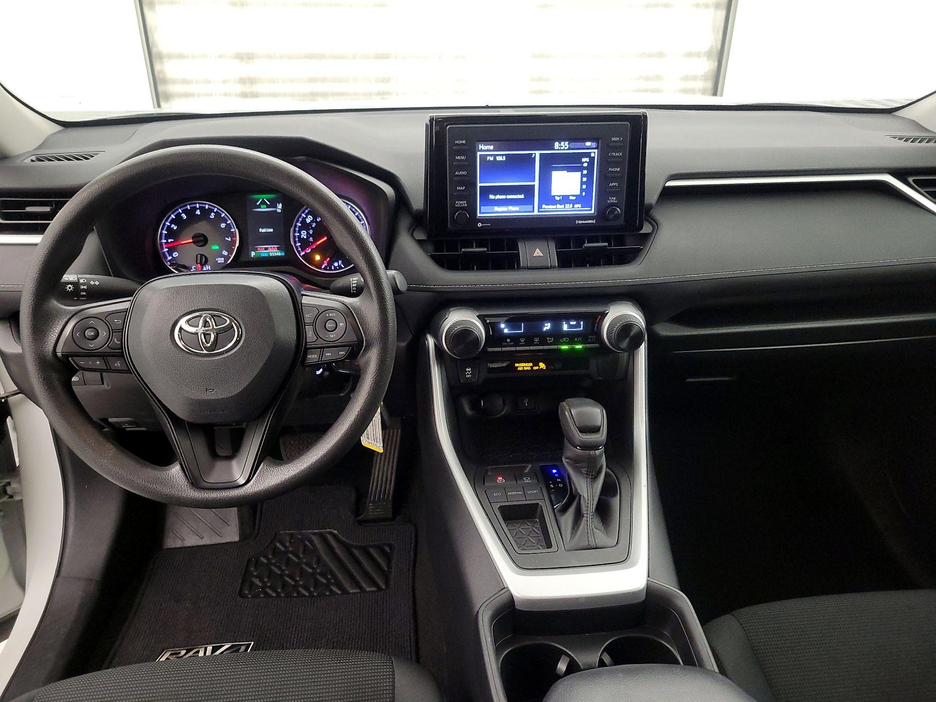 Thumbnail: 2021 Toyota RAV4 - 9