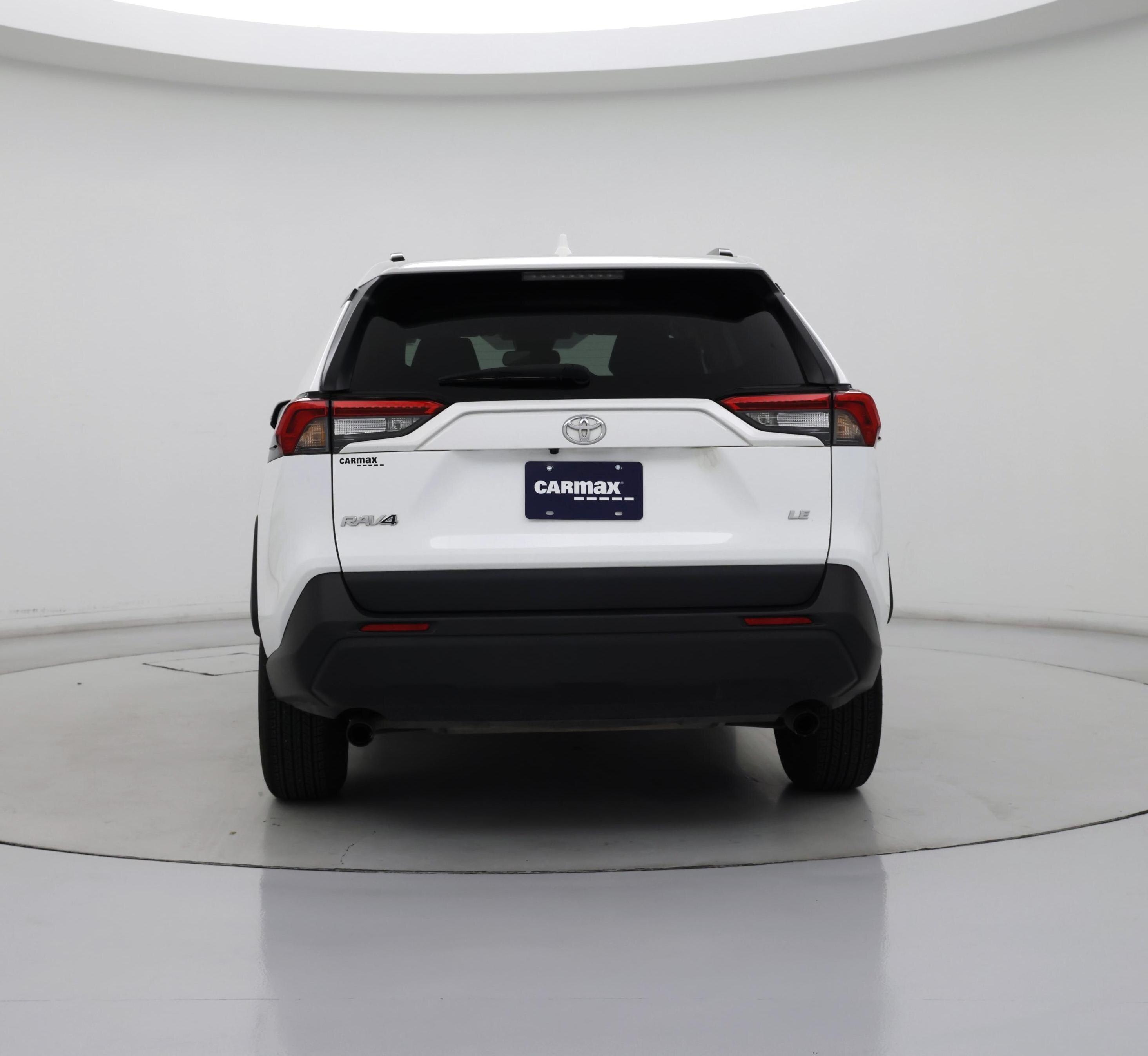 Thumbnail: 2021 Toyota RAV4 - 6