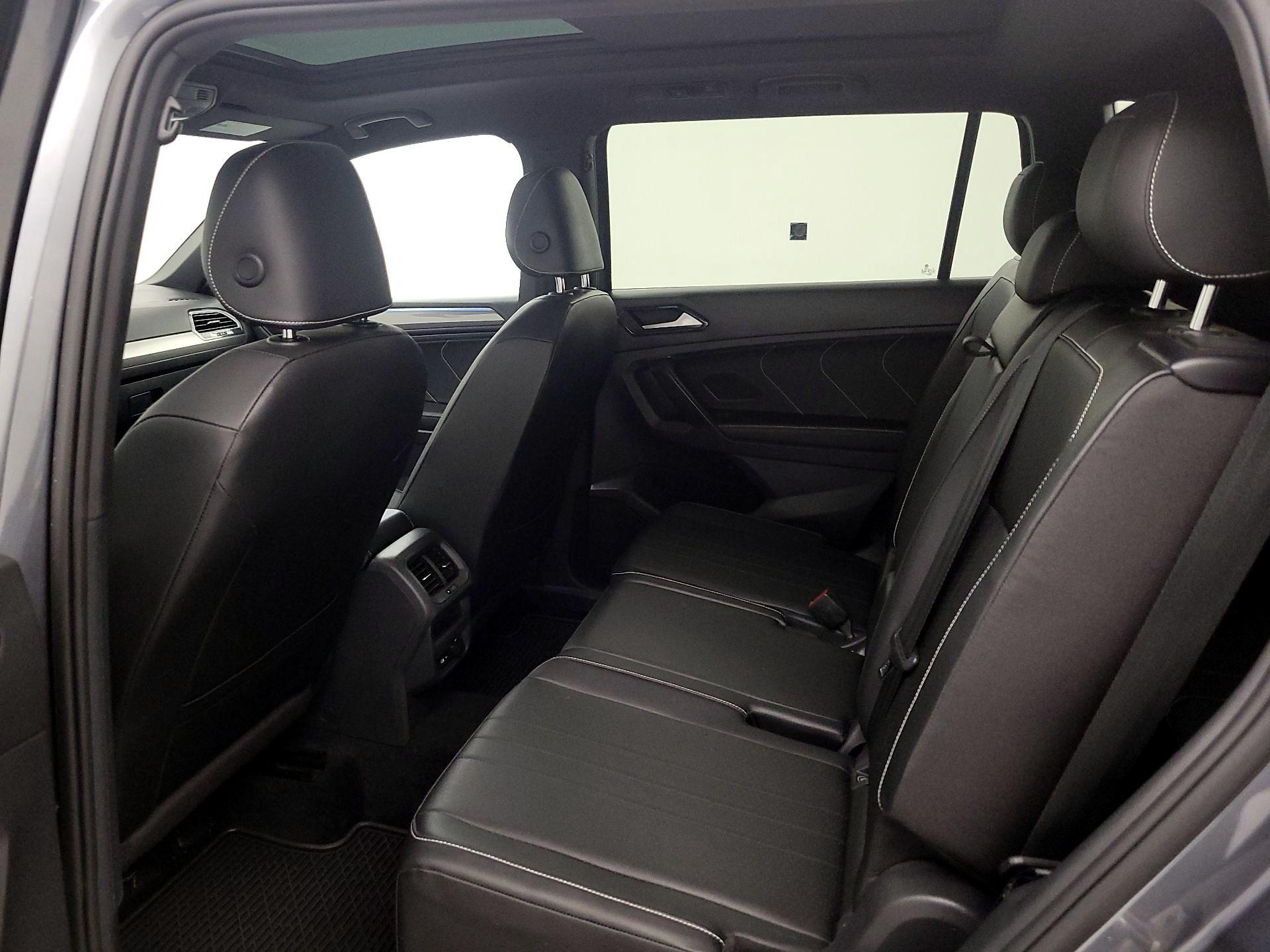 Thumbnail: 2022 Volkswagen Tiguan - 20