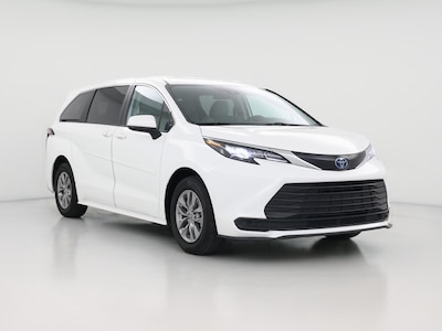 2024 Toyota Sienna Hybrid LE