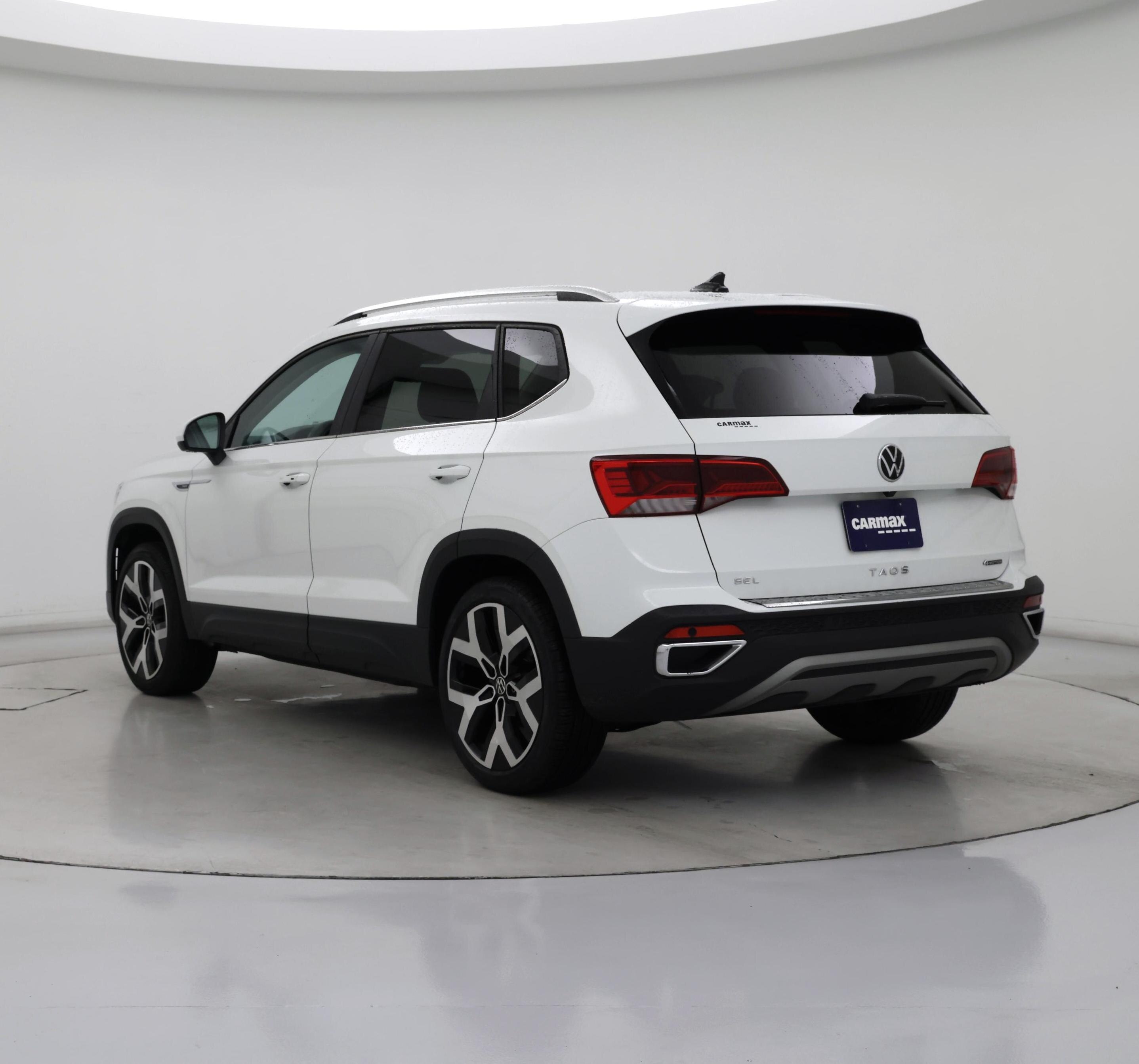 Thumbnail: 2022 Volkswagen Taos - 2