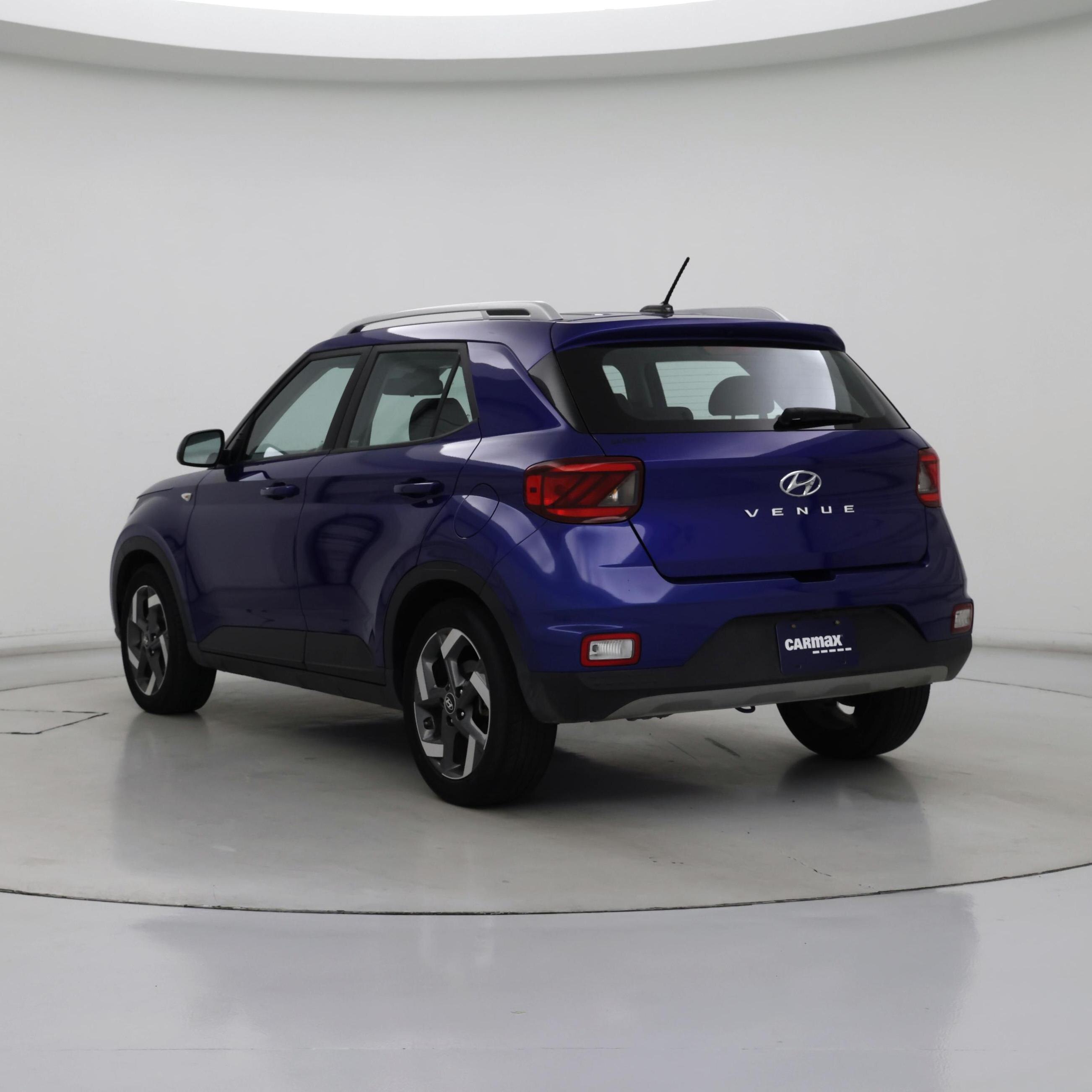 Thumbnail: 2023 Hyundai Venue - 2