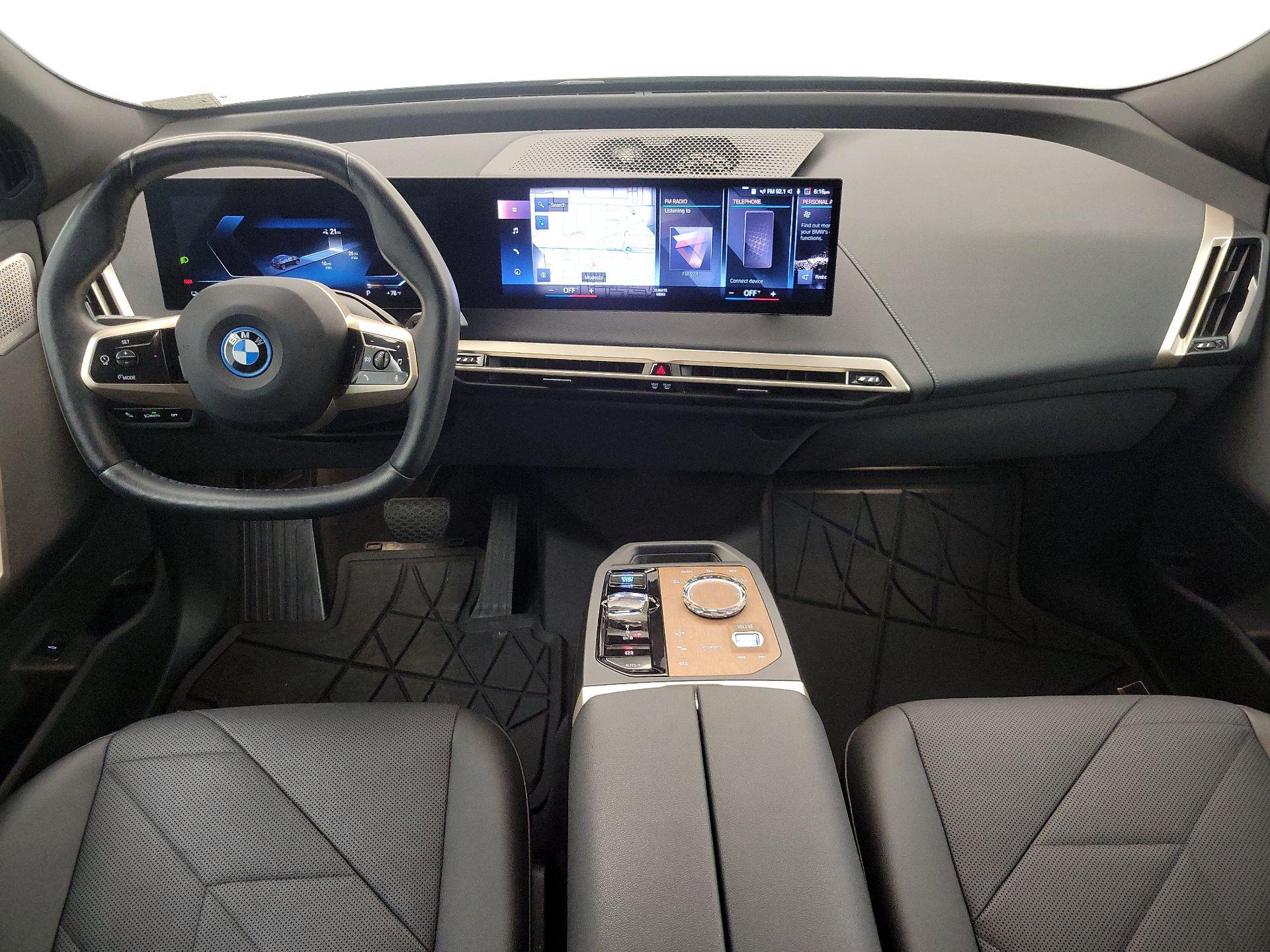 Thumbnail: 2023 BMW iX - 9