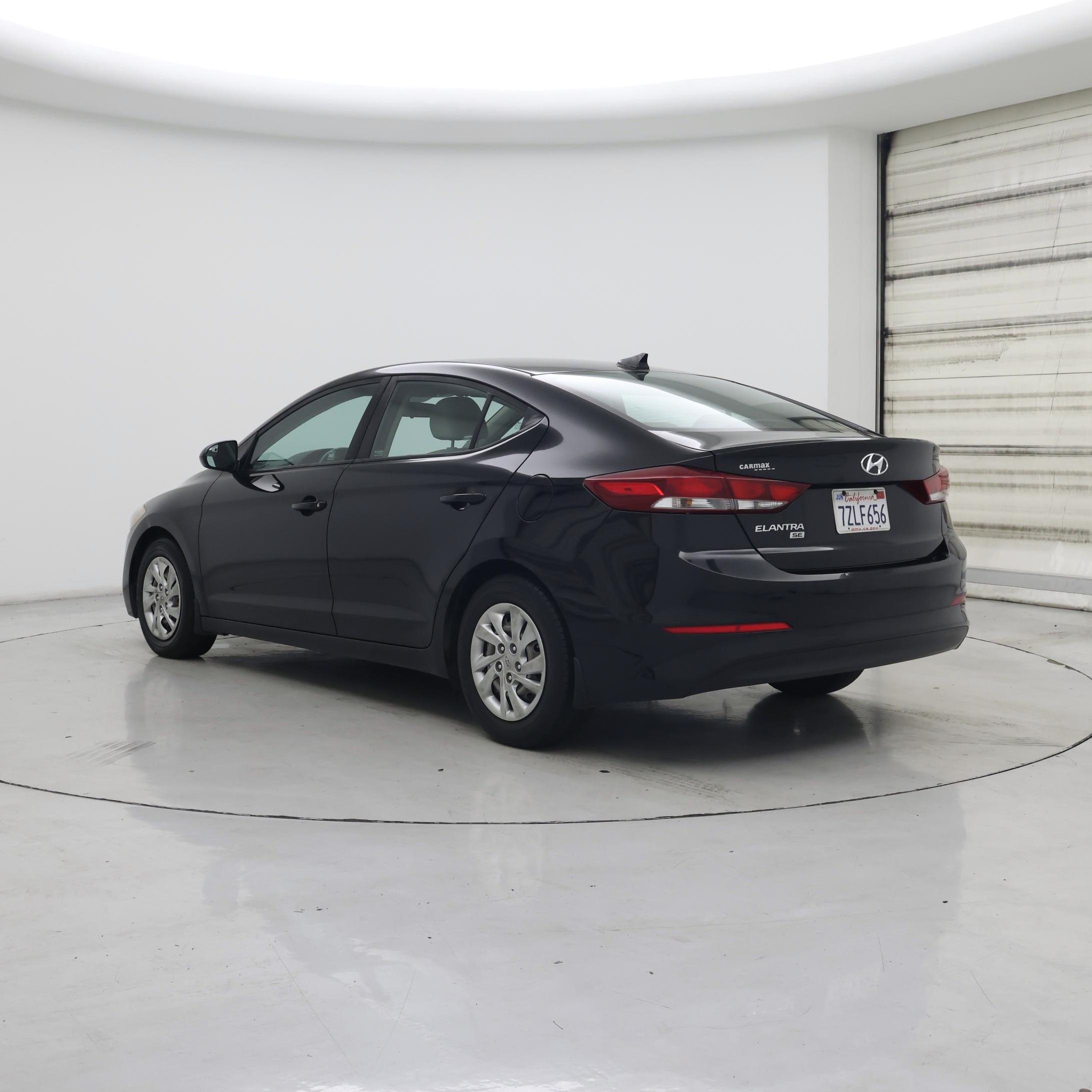 Thumbnail: 2017 Hyundai Elantra - 2