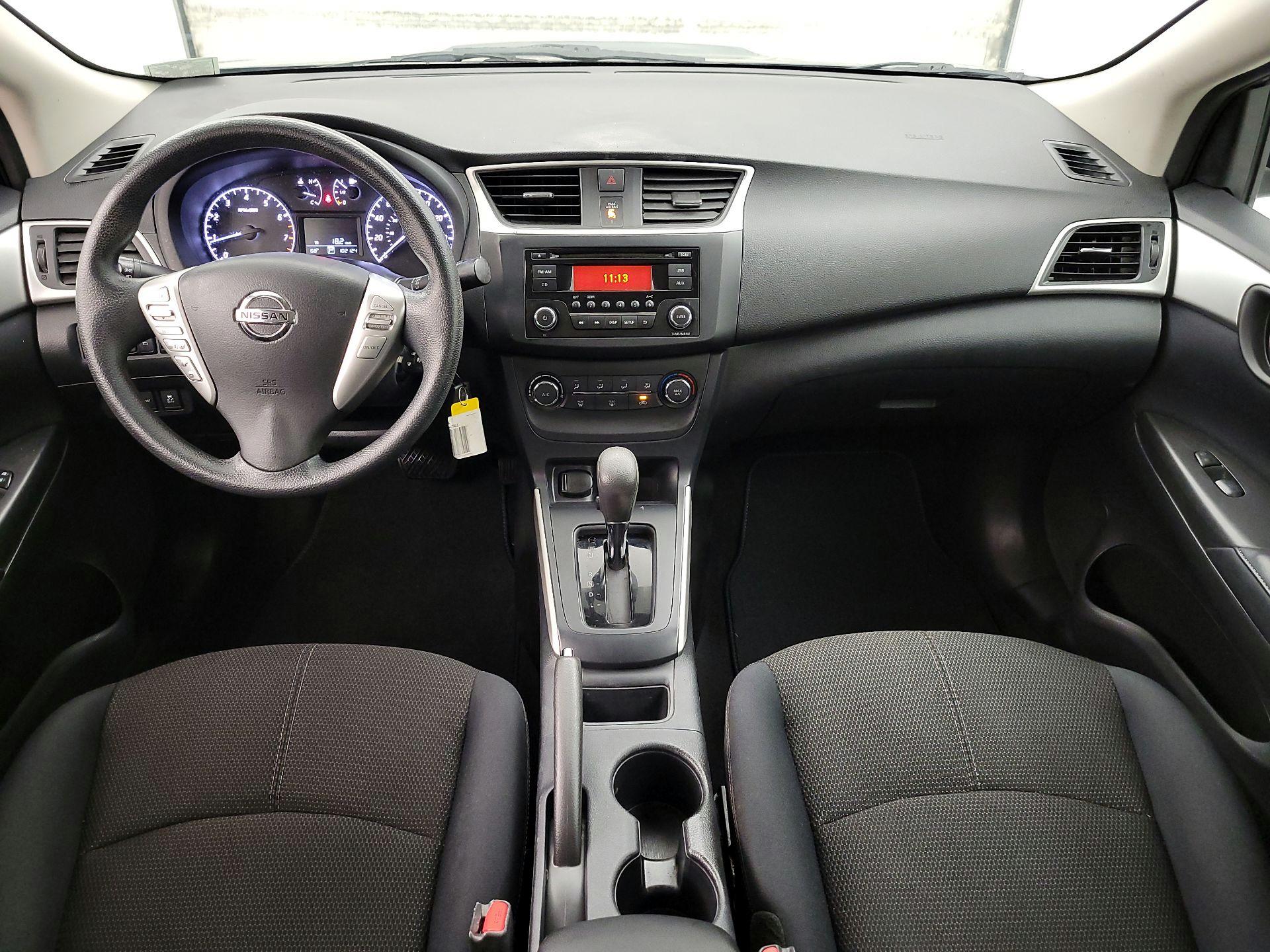 Thumbnail: 2017 Nissan Sentra - 9