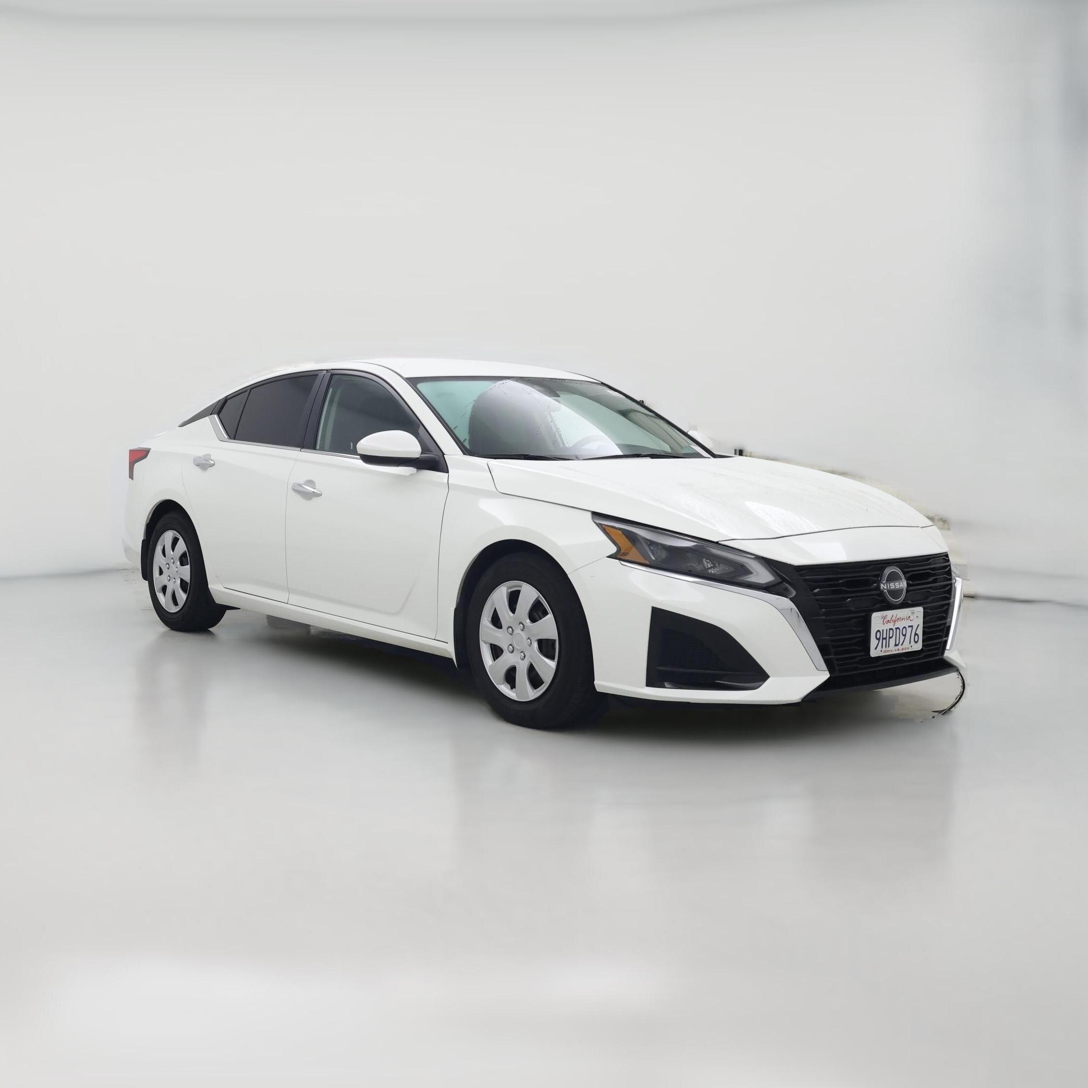 Thumbnail: 2023 Nissan Altima - 1