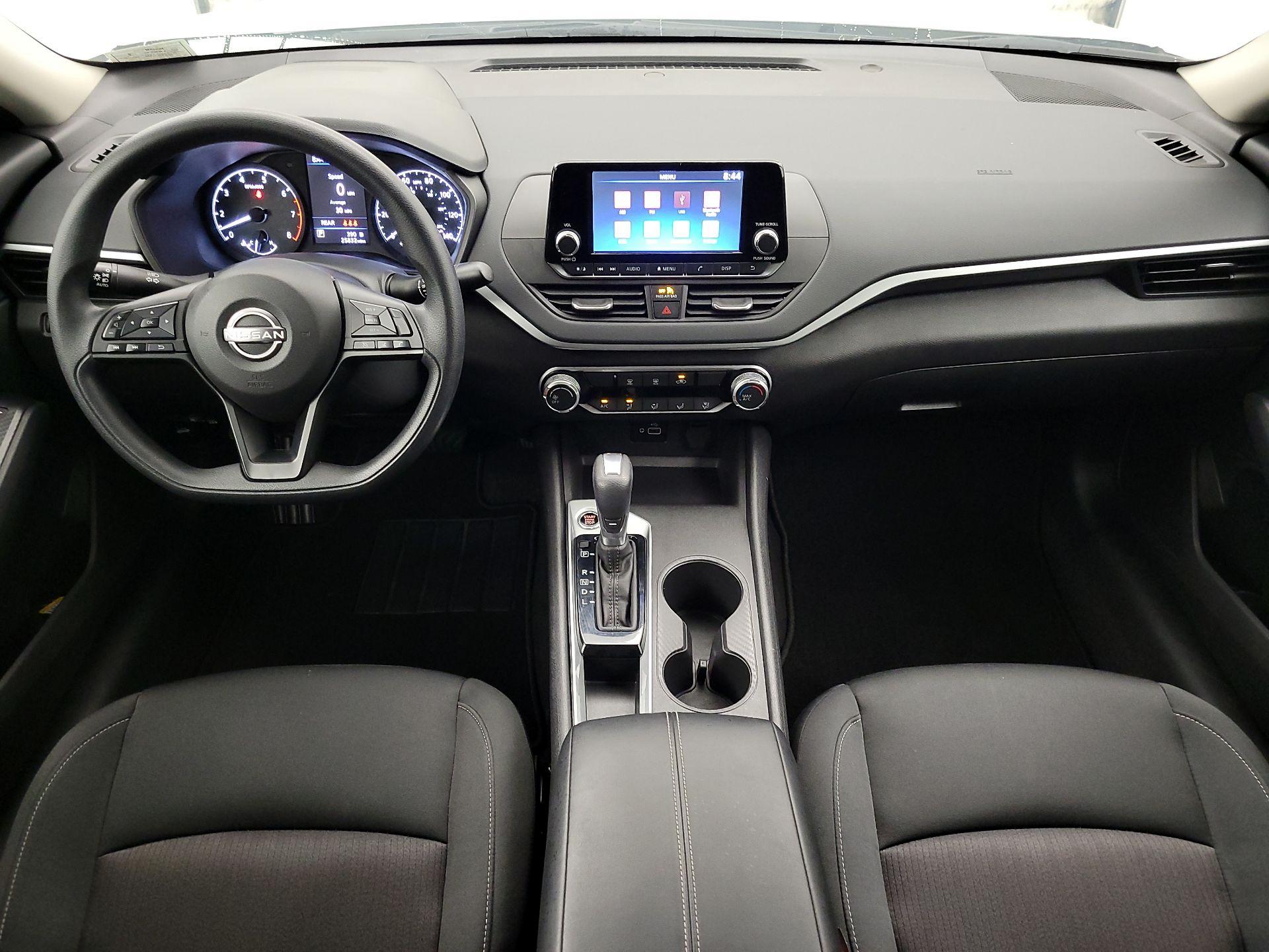 Thumbnail: 2023 Nissan Altima - 9