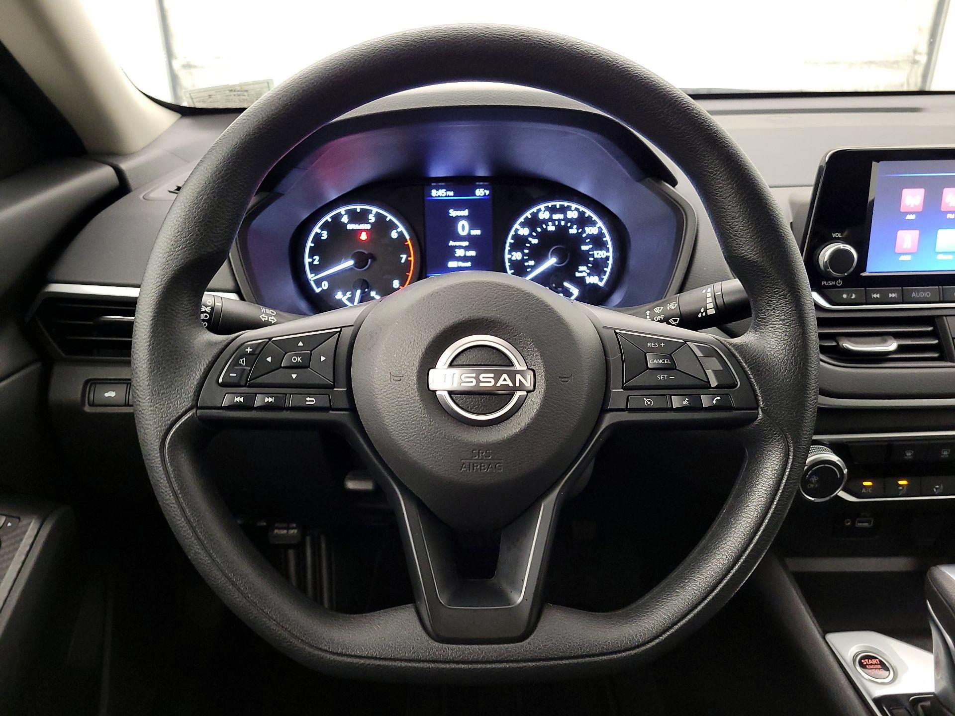 Thumbnail: 2023 Nissan Altima - 10