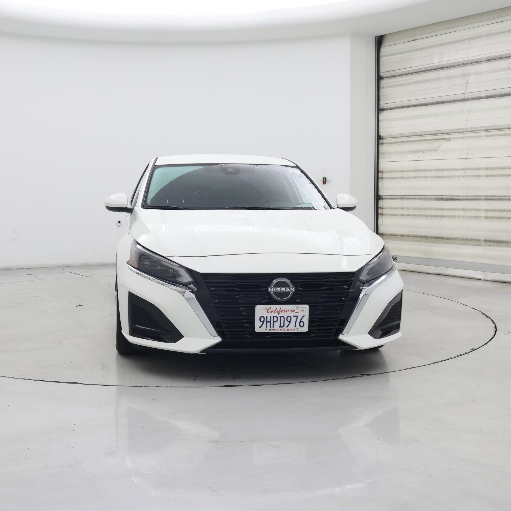 Thumbnail: 2023 Nissan Altima - 5