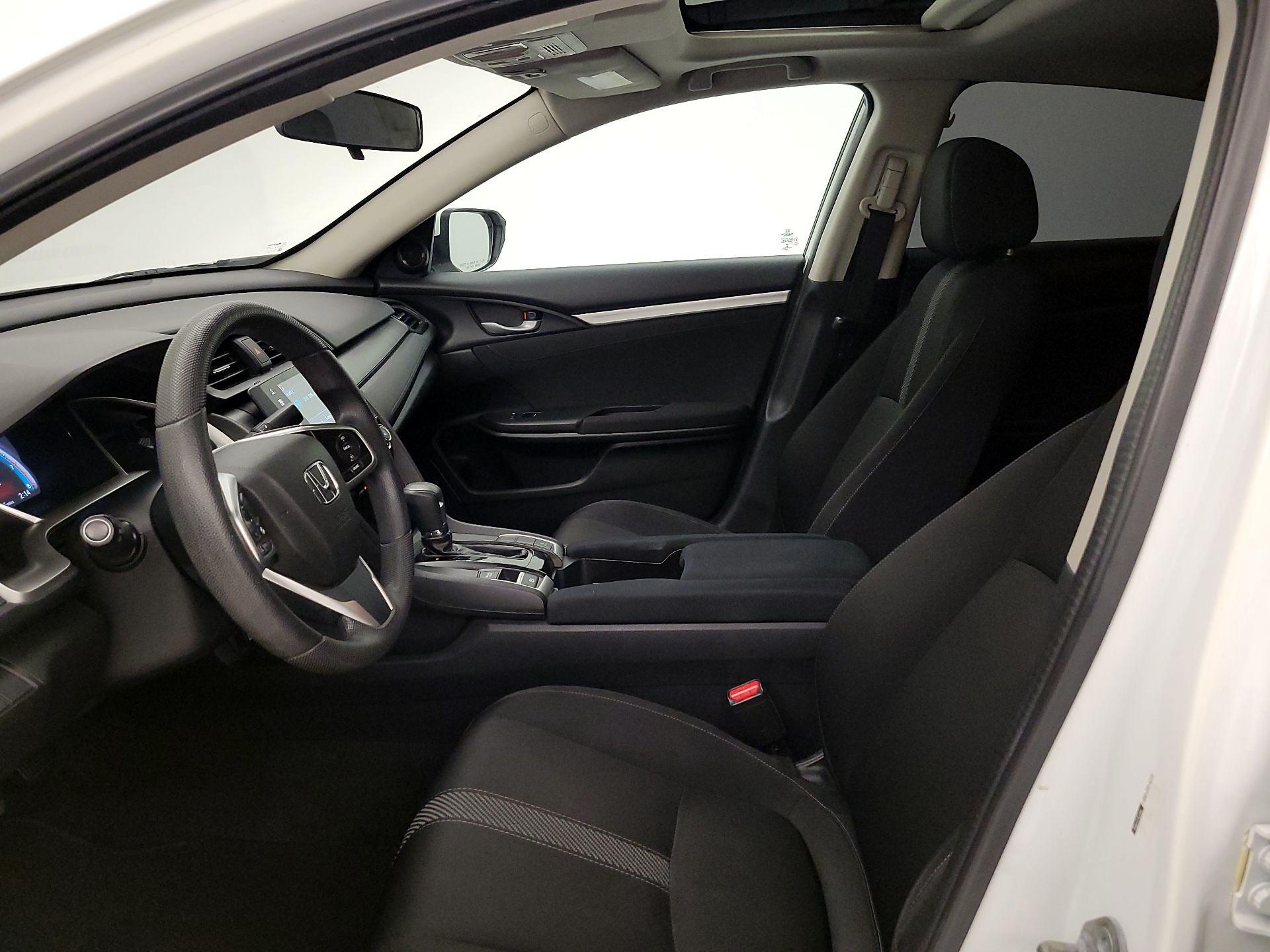 Thumbnail: 2016 Honda Civic - 11