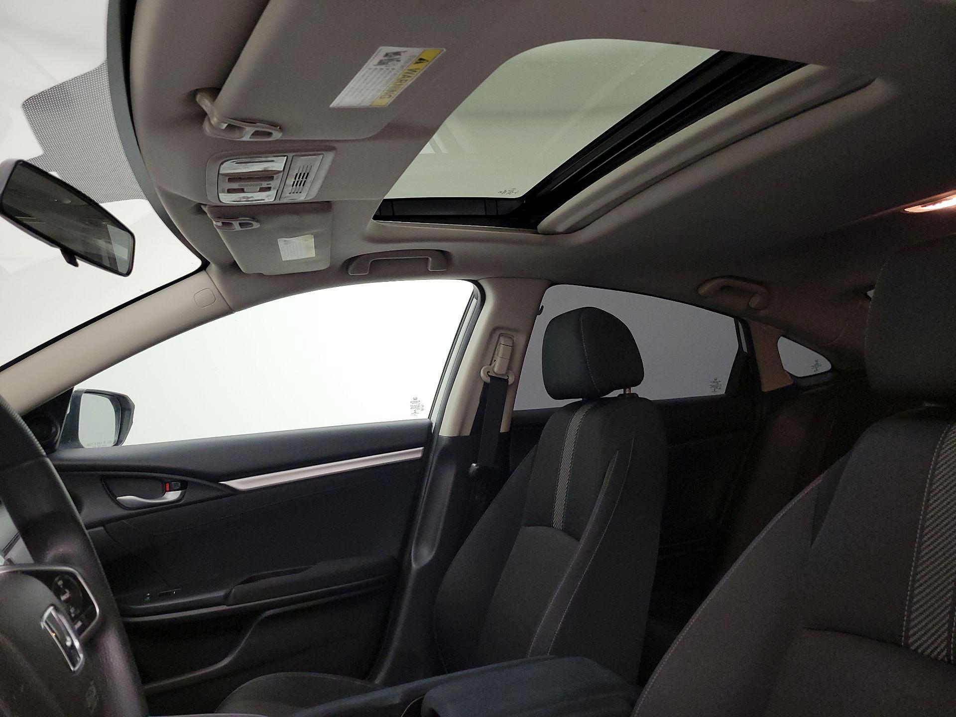 Thumbnail: 2016 Honda Civic - 19