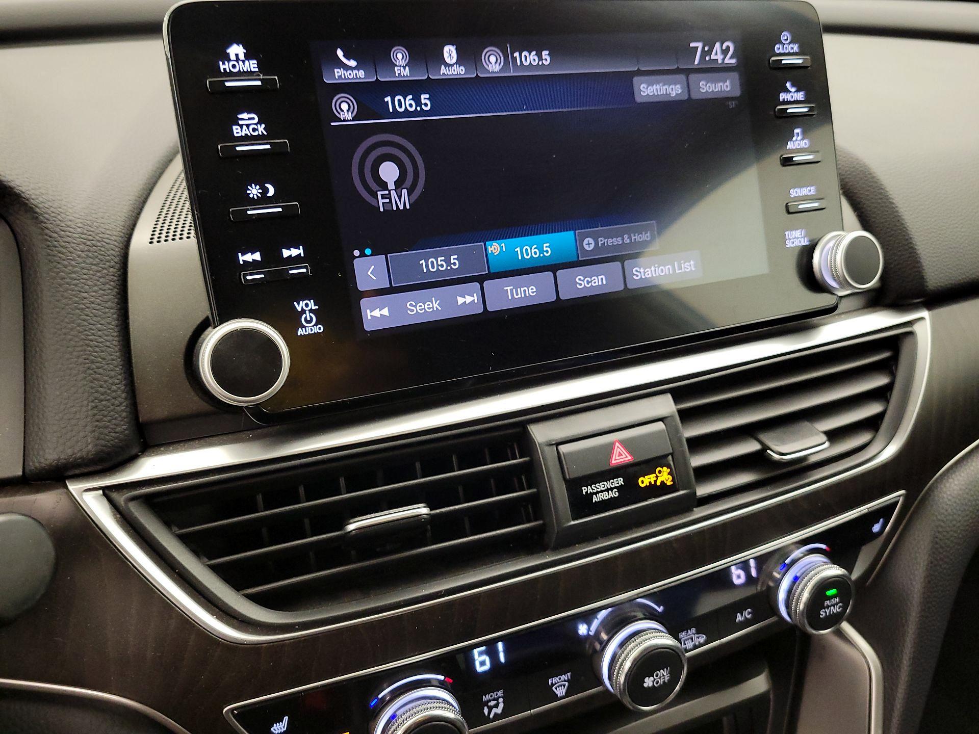 Thumbnail: 2018 Honda Accord - 15