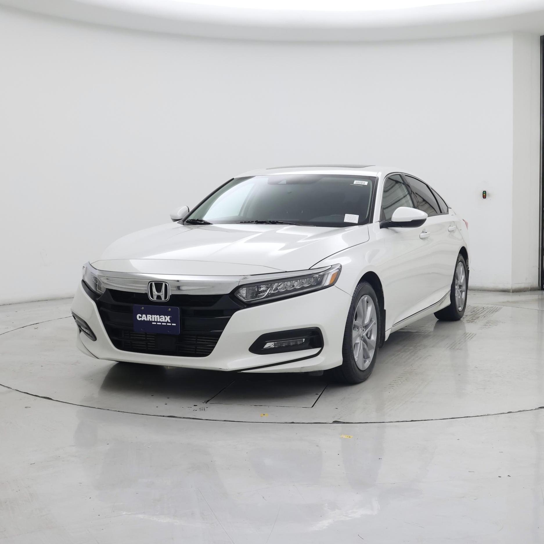 Thumbnail: 2018 Honda Accord - 4