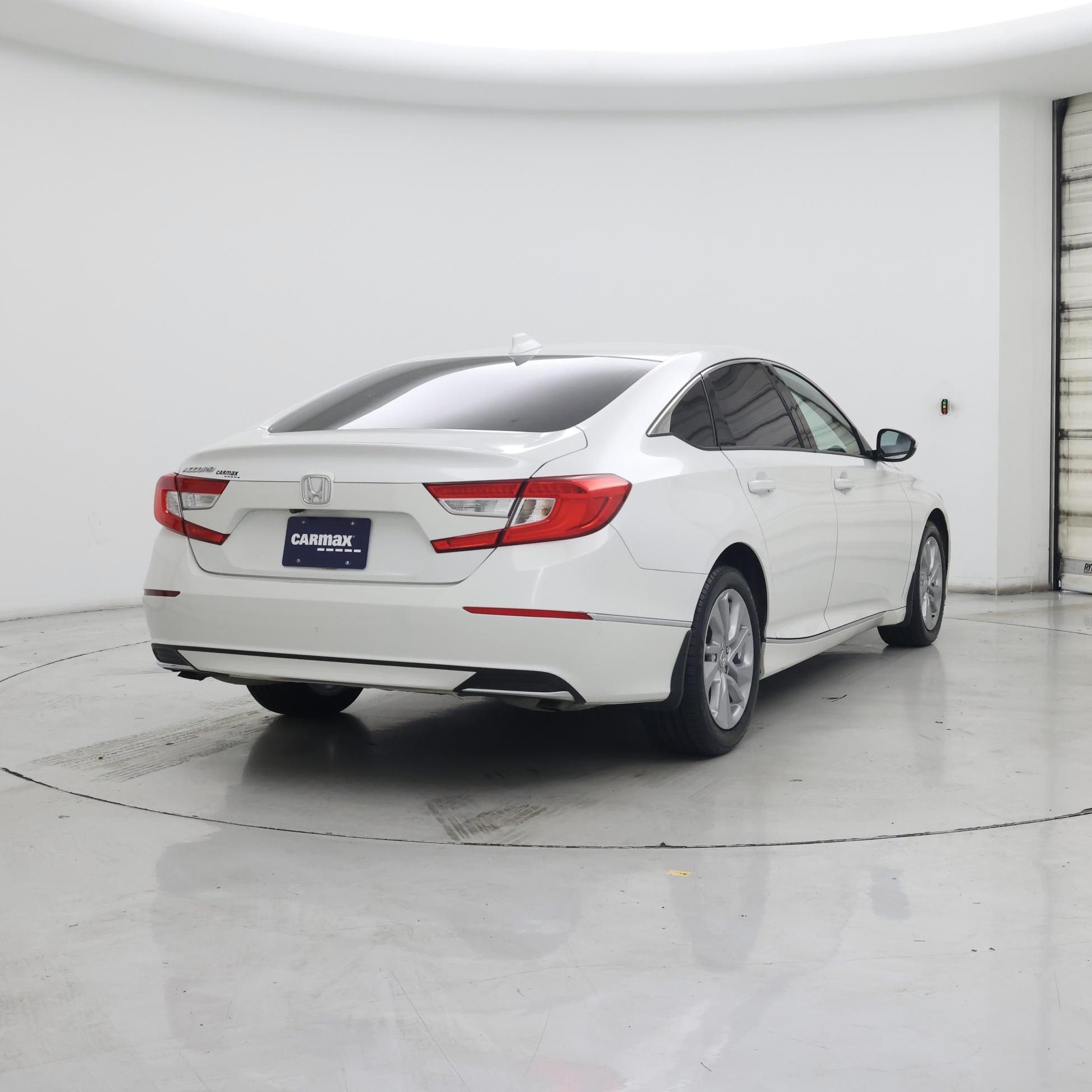 Thumbnail: 2018 Honda Accord - 8