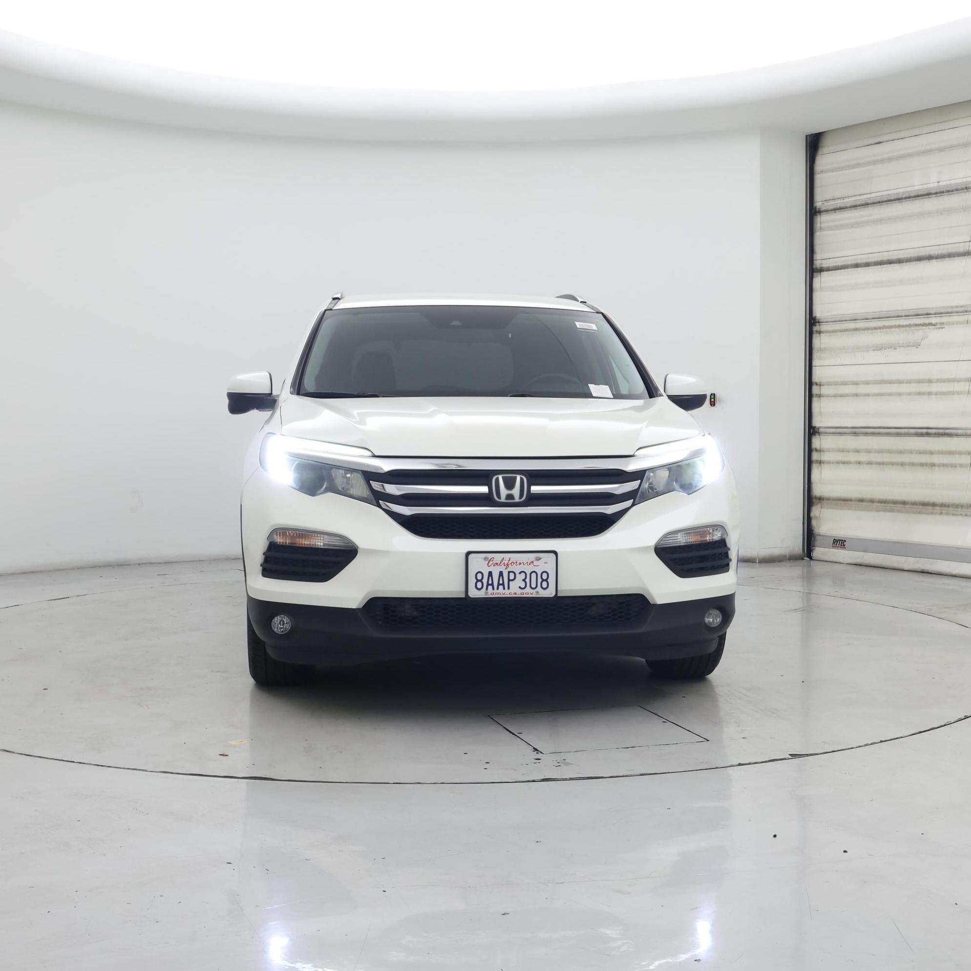 Thumbnail: 2017 Honda Pilot - 5