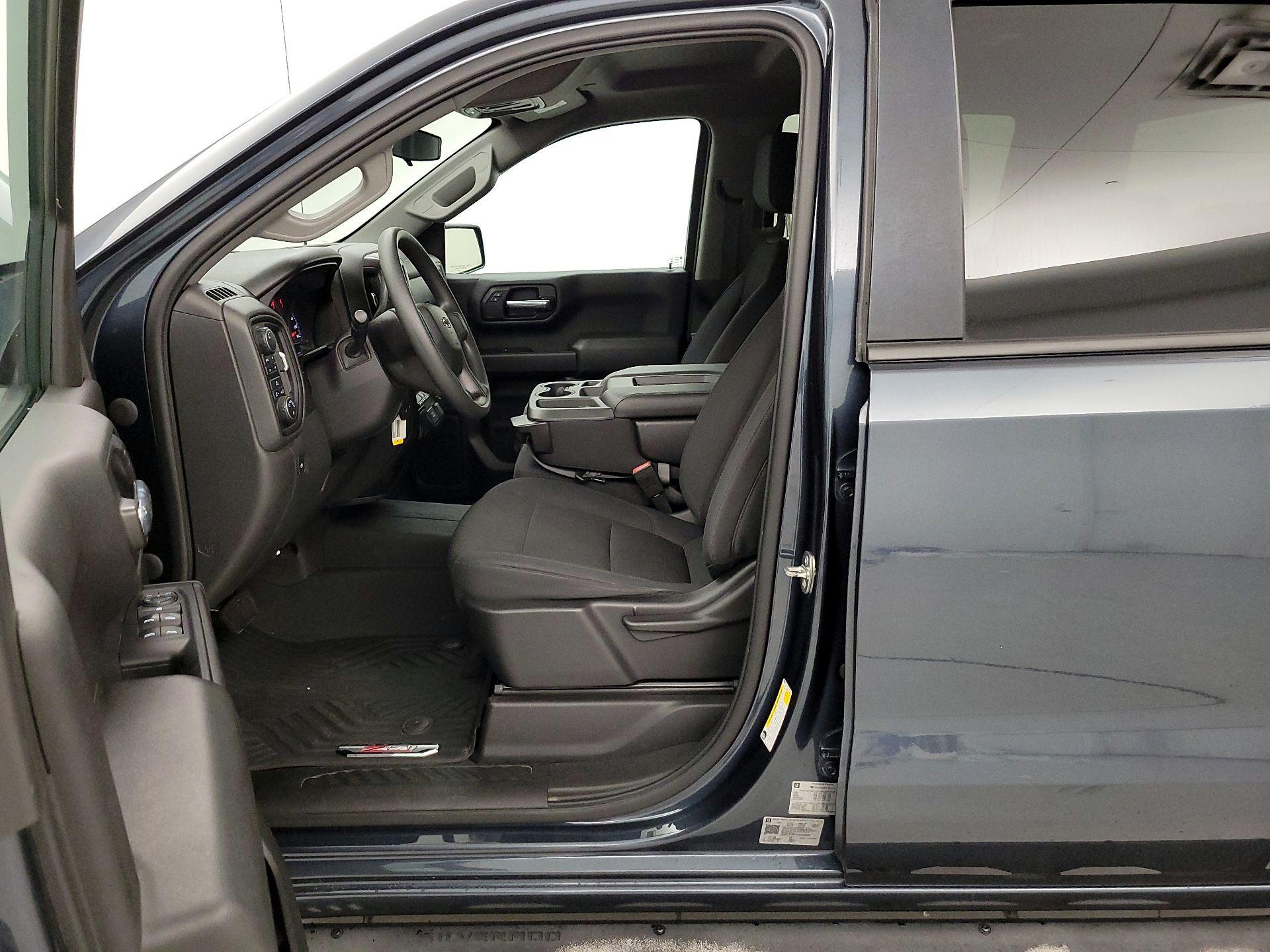 Thumbnail: 2020 Chevrolet Silverado 1500 - 11