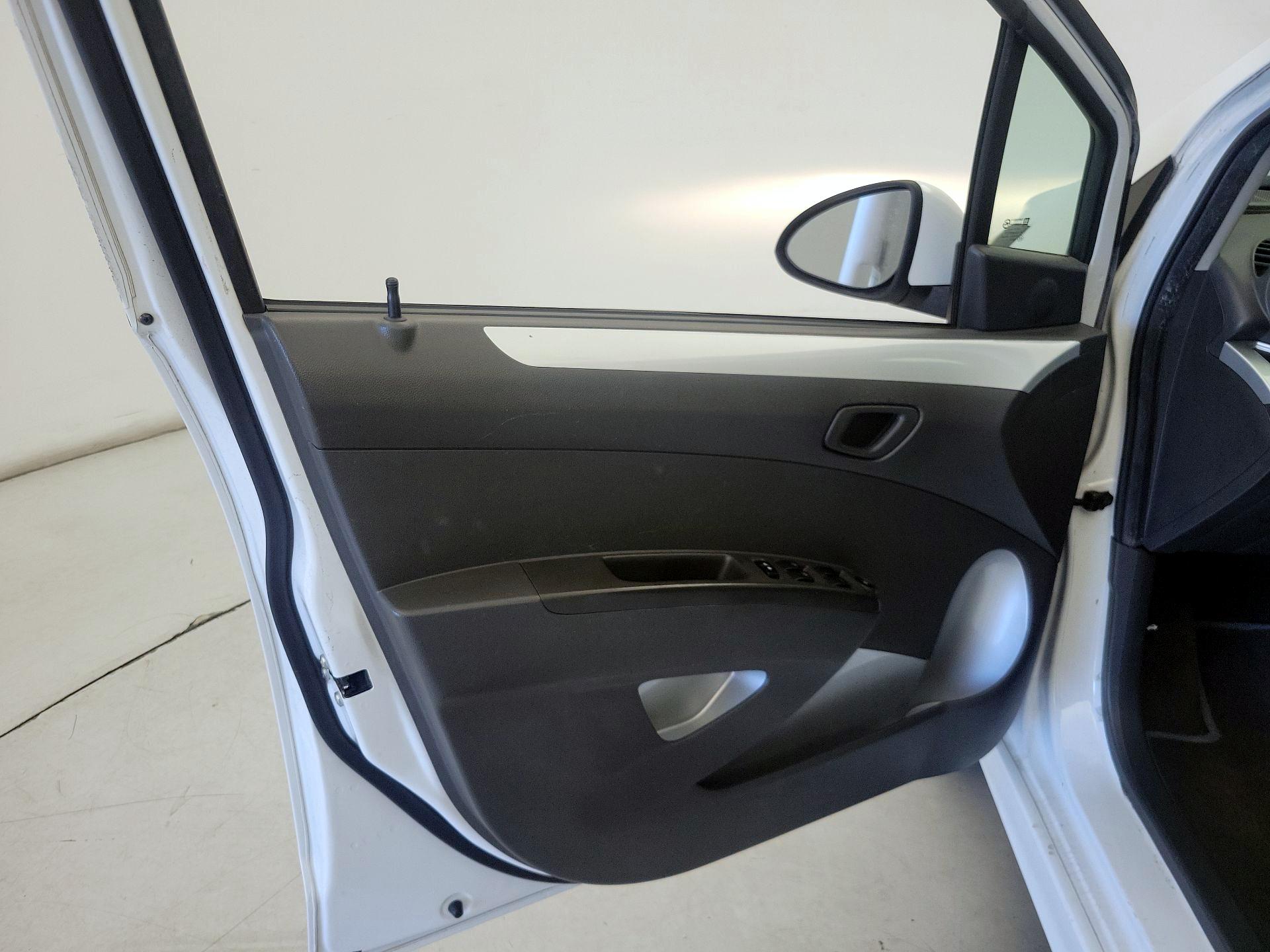 Thumbnail: 2015 Chevrolet Spark - 12