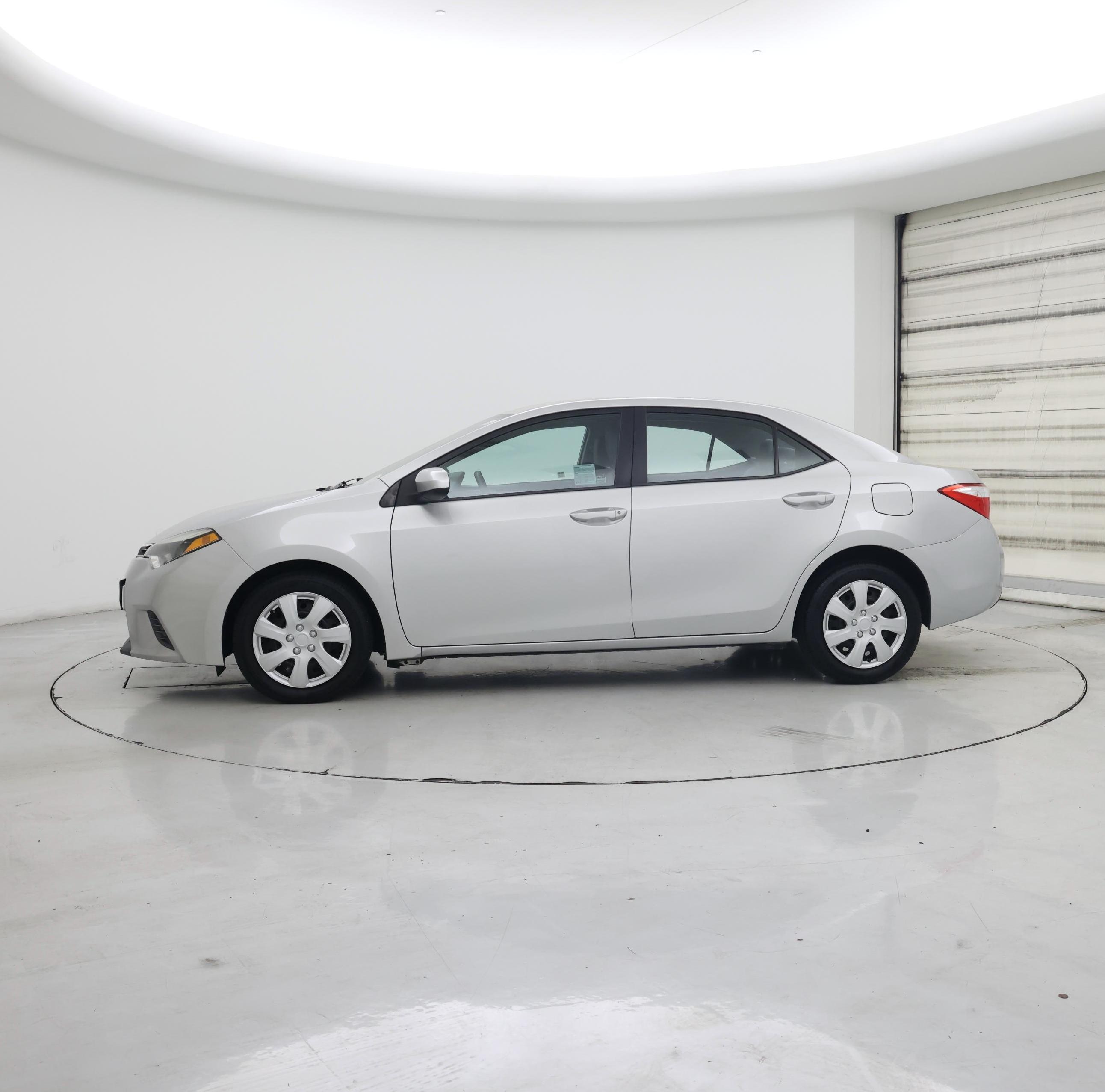Thumbnail: 2016 Toyota Corolla - 3