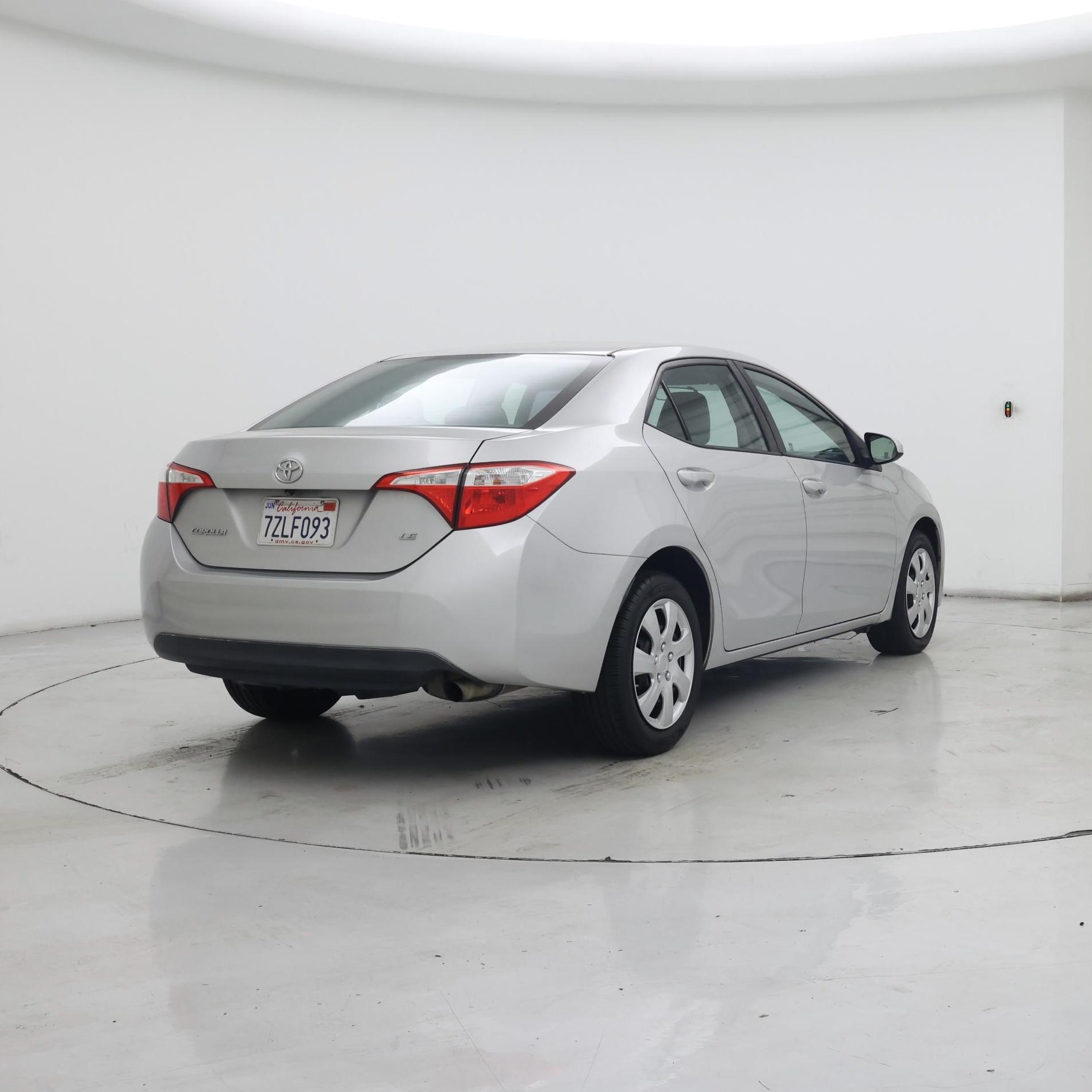 Thumbnail: 2016 Toyota Corolla - 8