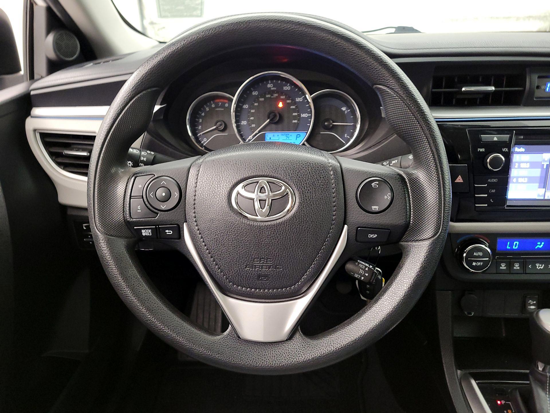 Thumbnail: 2016 Toyota Corolla - 10