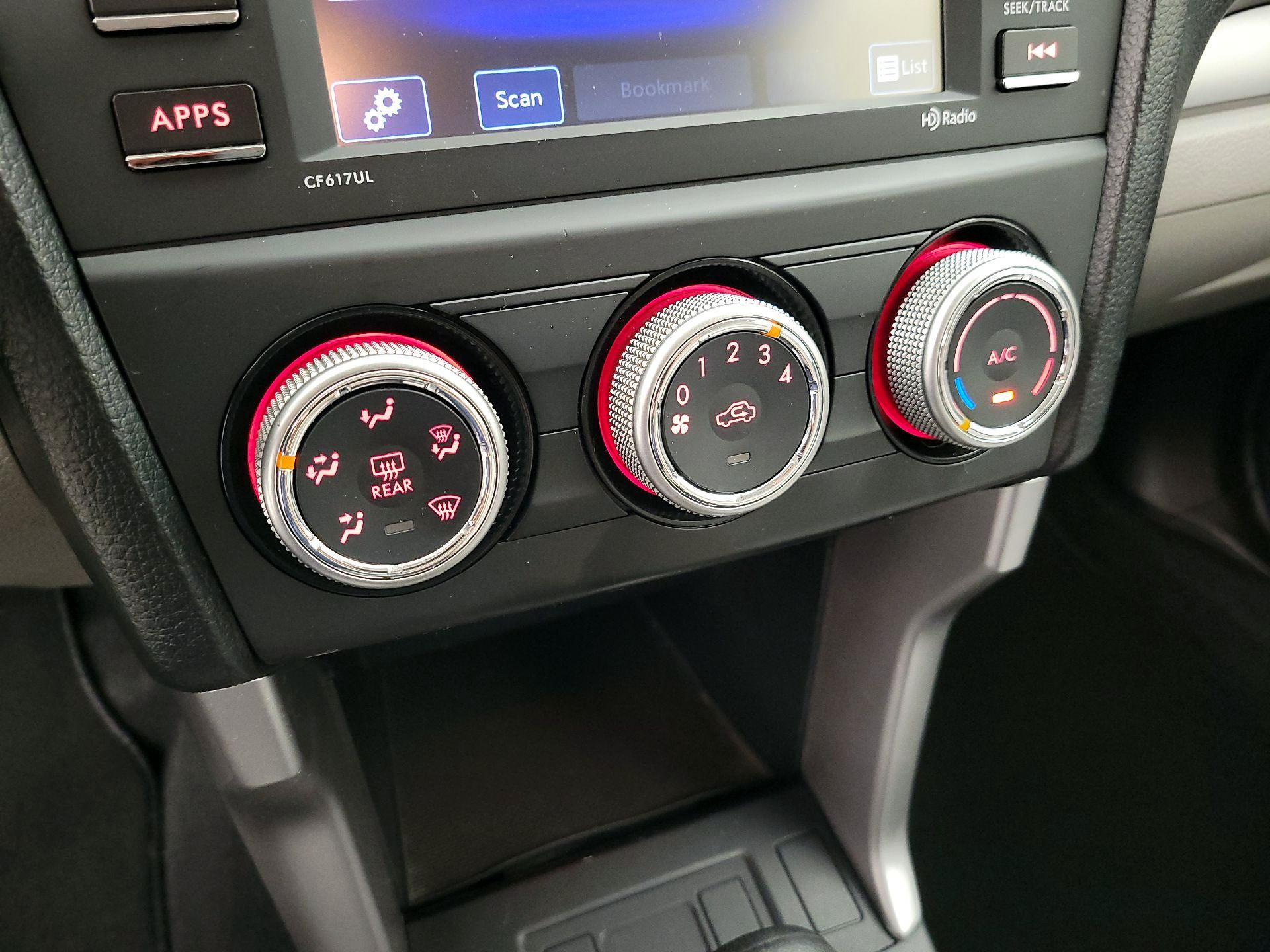 Thumbnail: 2016 Subaru Forester - 16