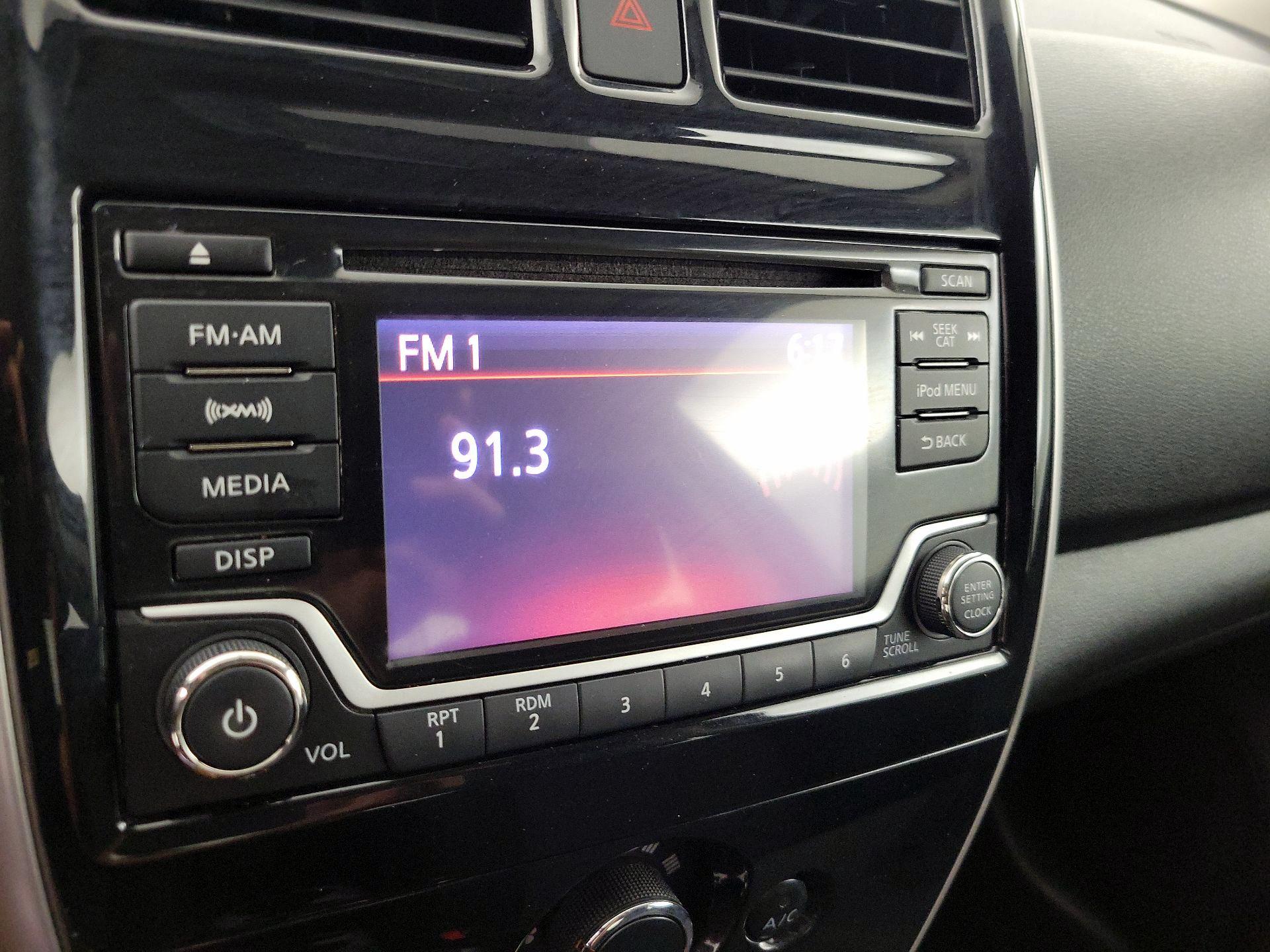 Thumbnail: 2018 Nissan Versa - 14