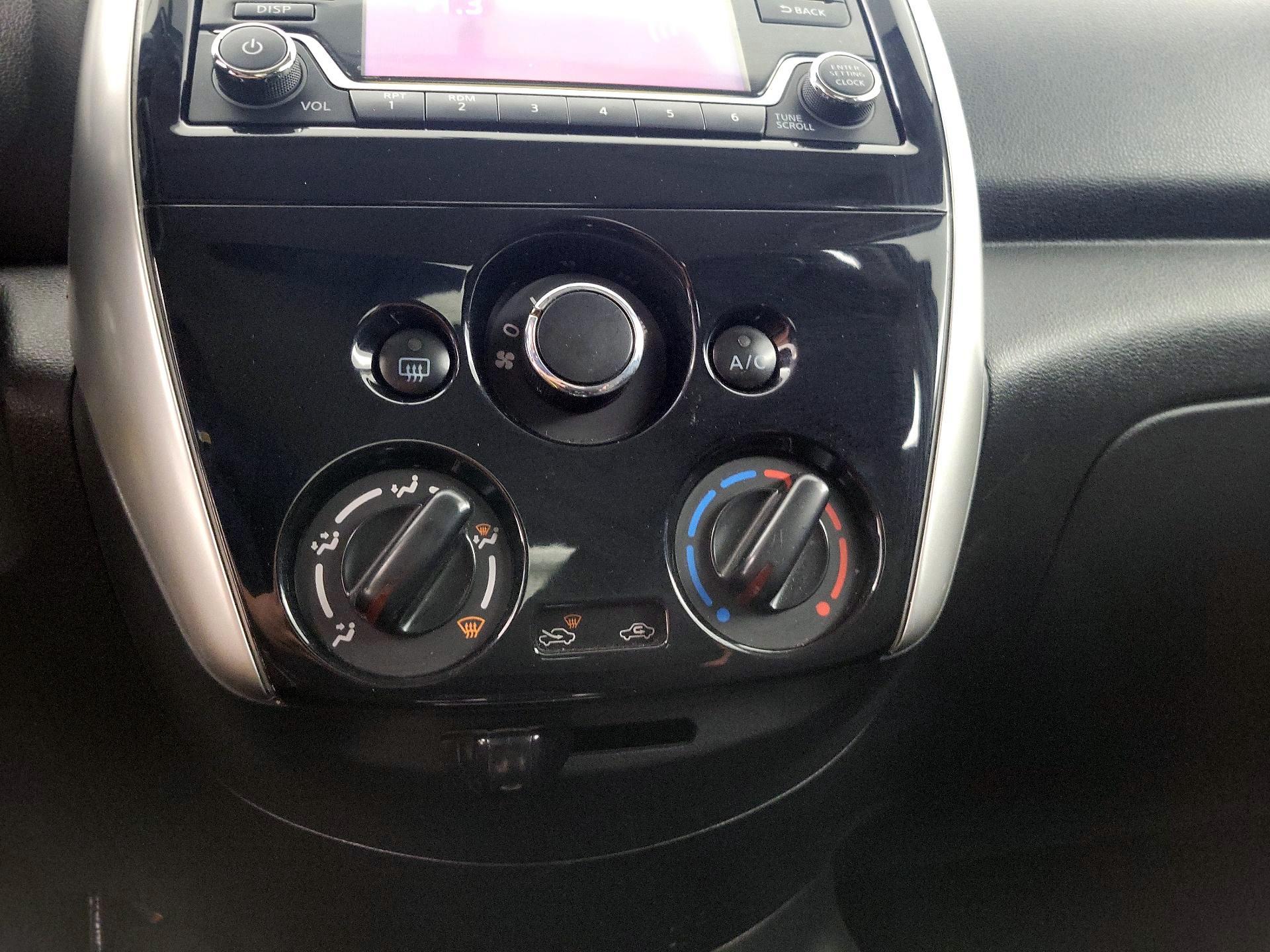 Thumbnail: 2018 Nissan Versa - 15