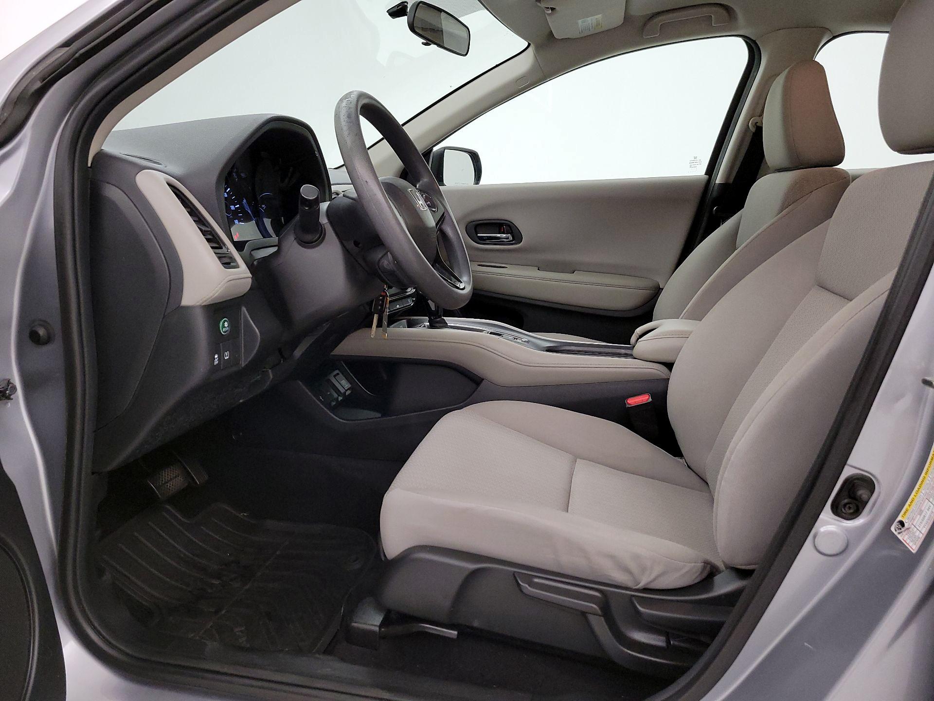 Thumbnail: 2017 Honda HR-V - 11