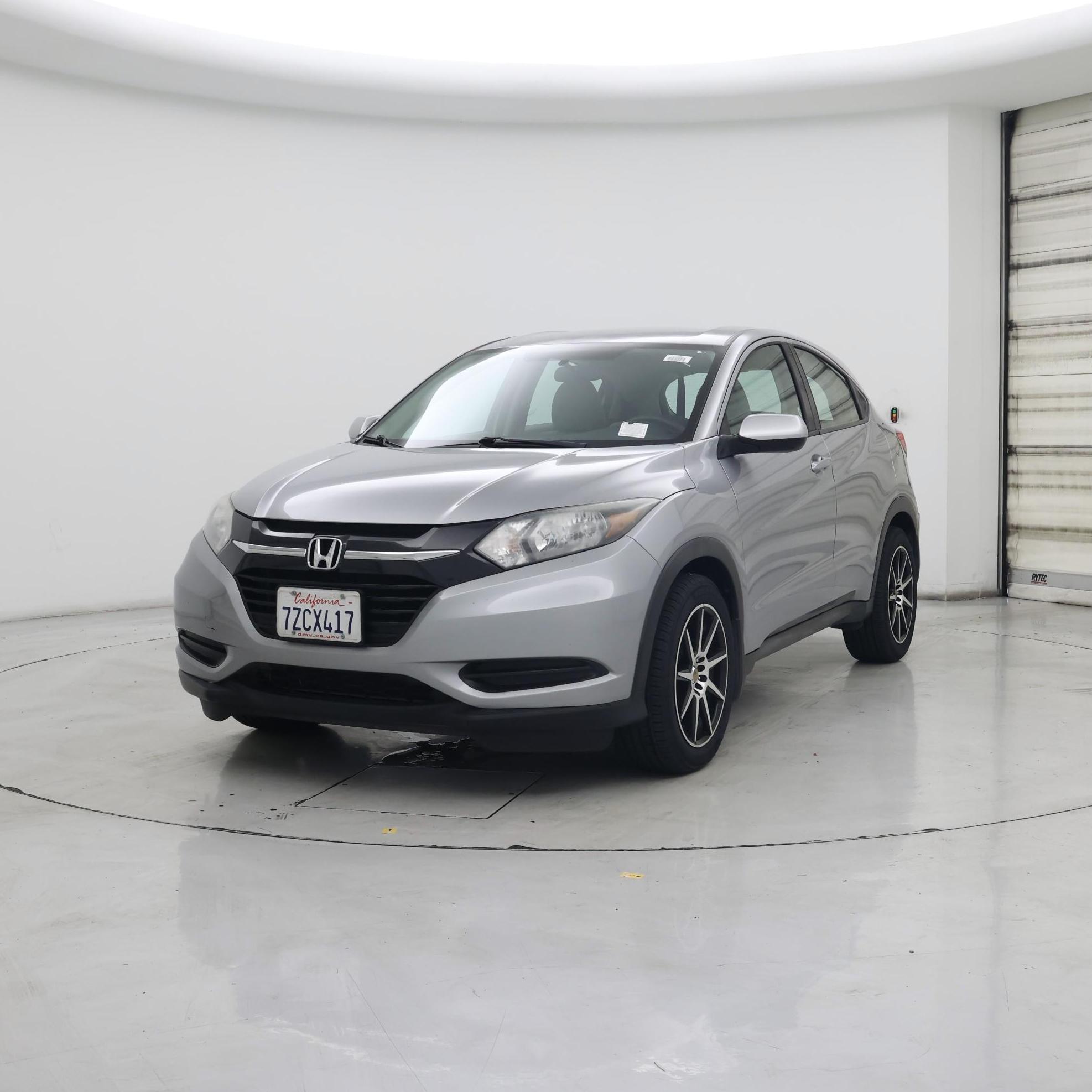 Thumbnail: 2017 Honda HR-V - 4