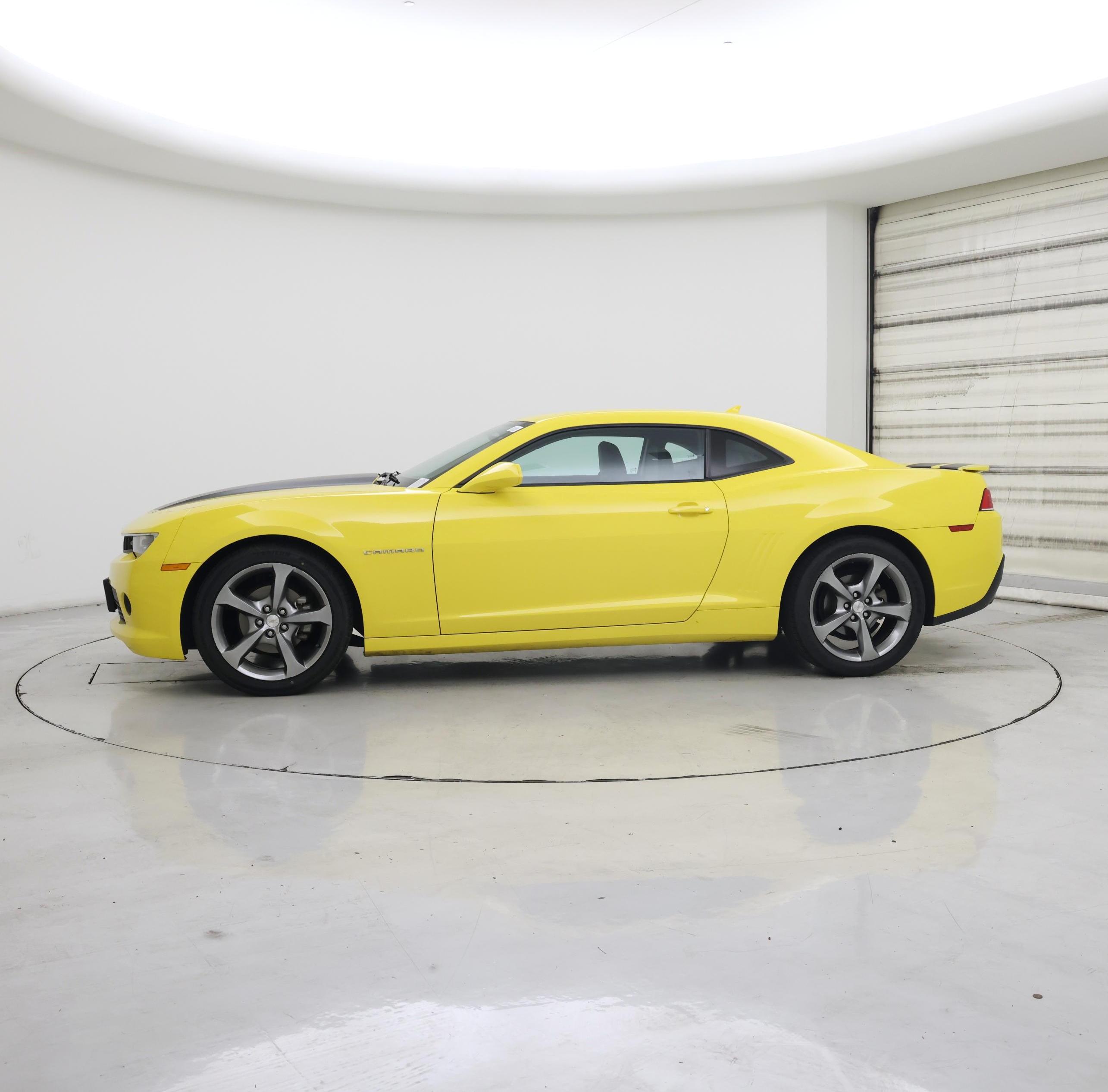 Thumbnail: 2014 Chevrolet Camaro - 3