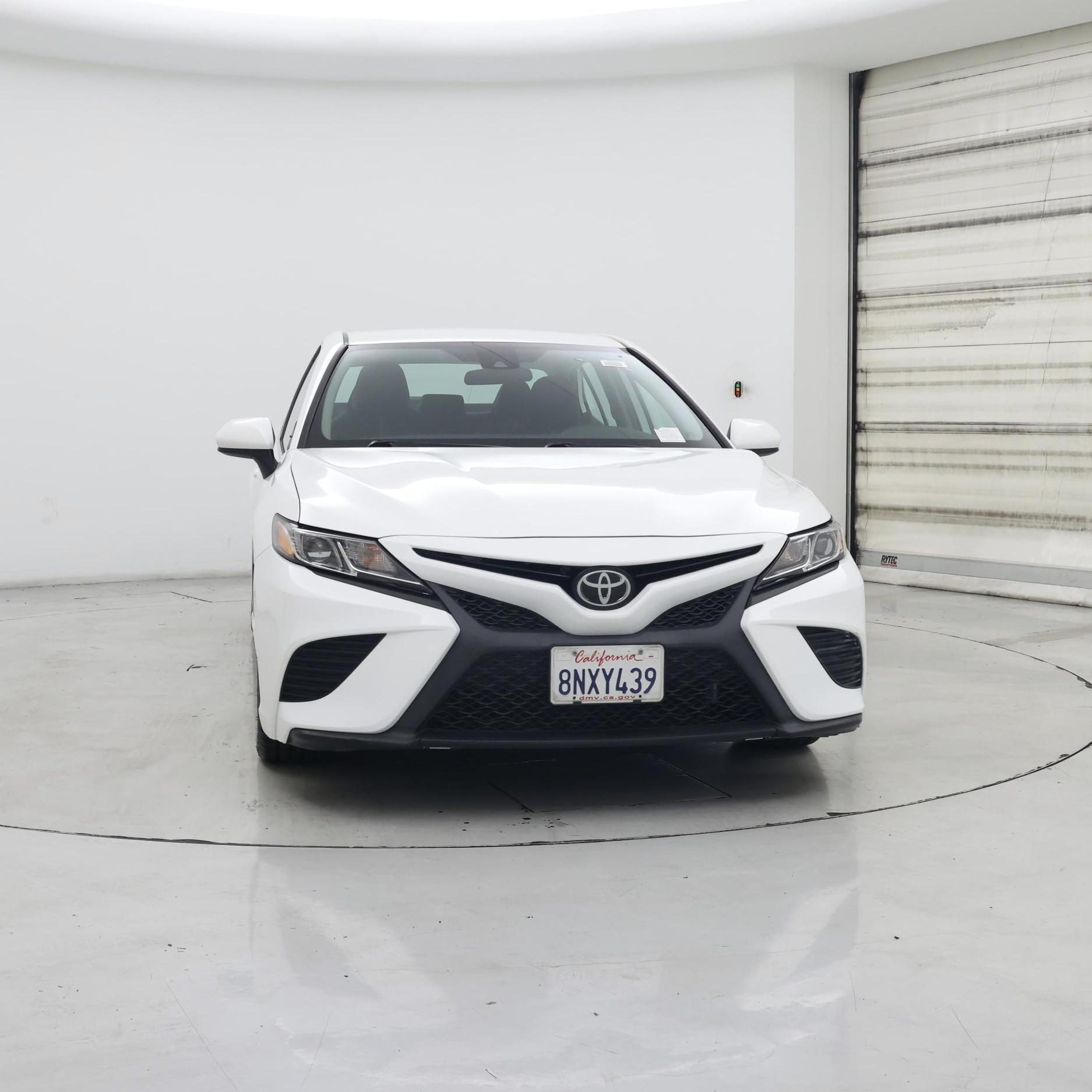 Thumbnail: 2019 Toyota Camry - 5