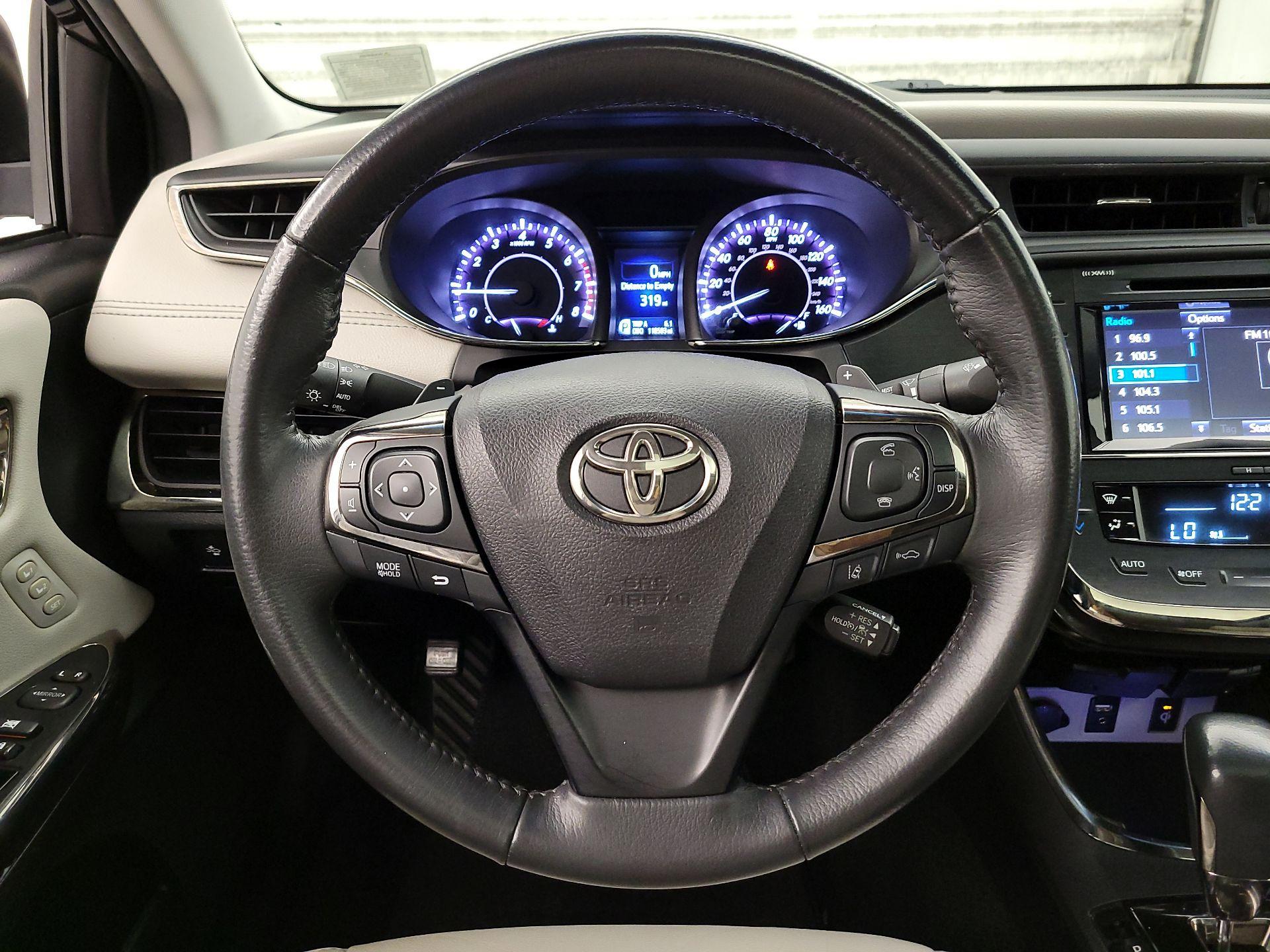 Thumbnail: 2018 Toyota Avalon - 10