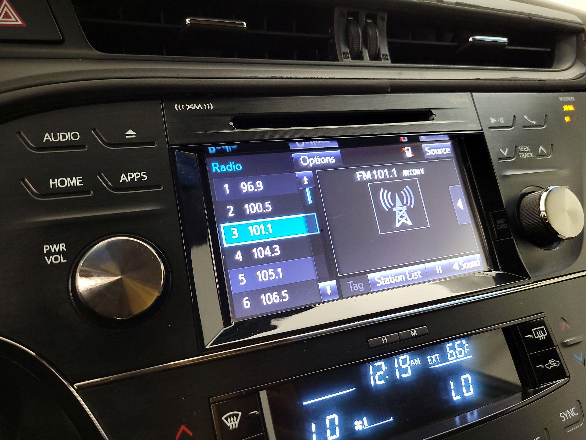 Thumbnail: 2018 Toyota Avalon - 15
