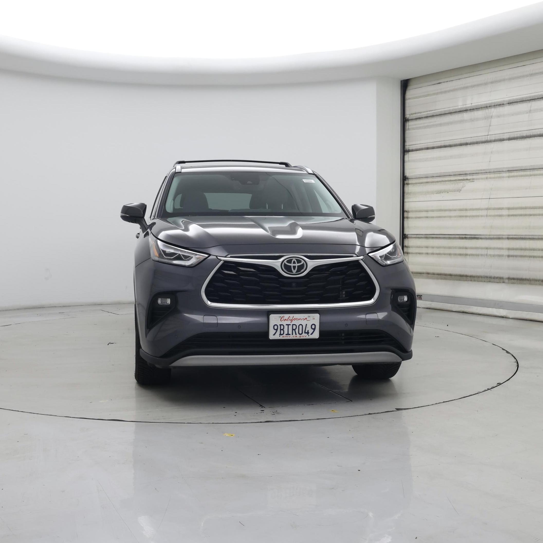 Thumbnail: 2022 Toyota Highlander - 5