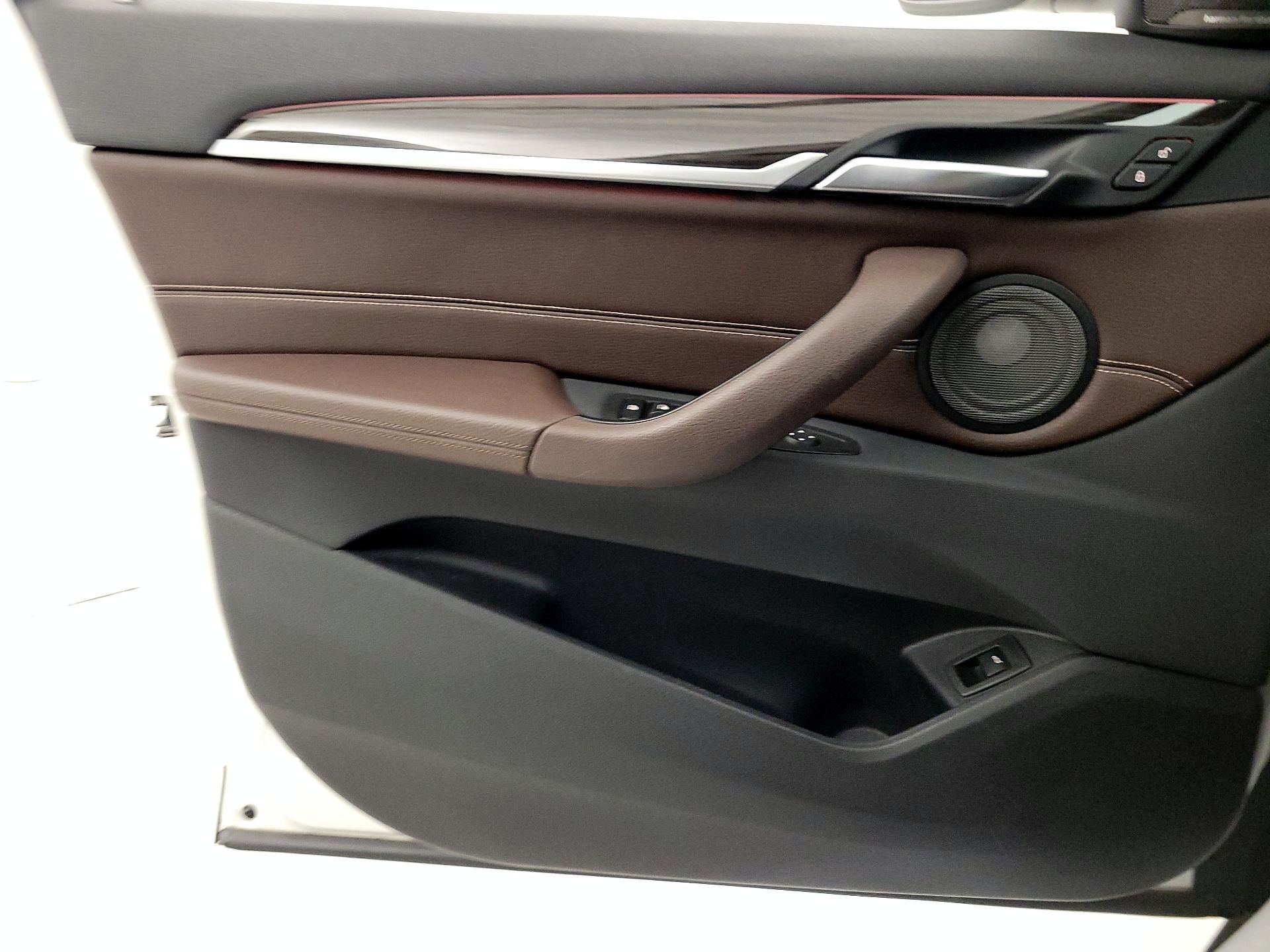Thumbnail: 2018 BMW X1 - 12
