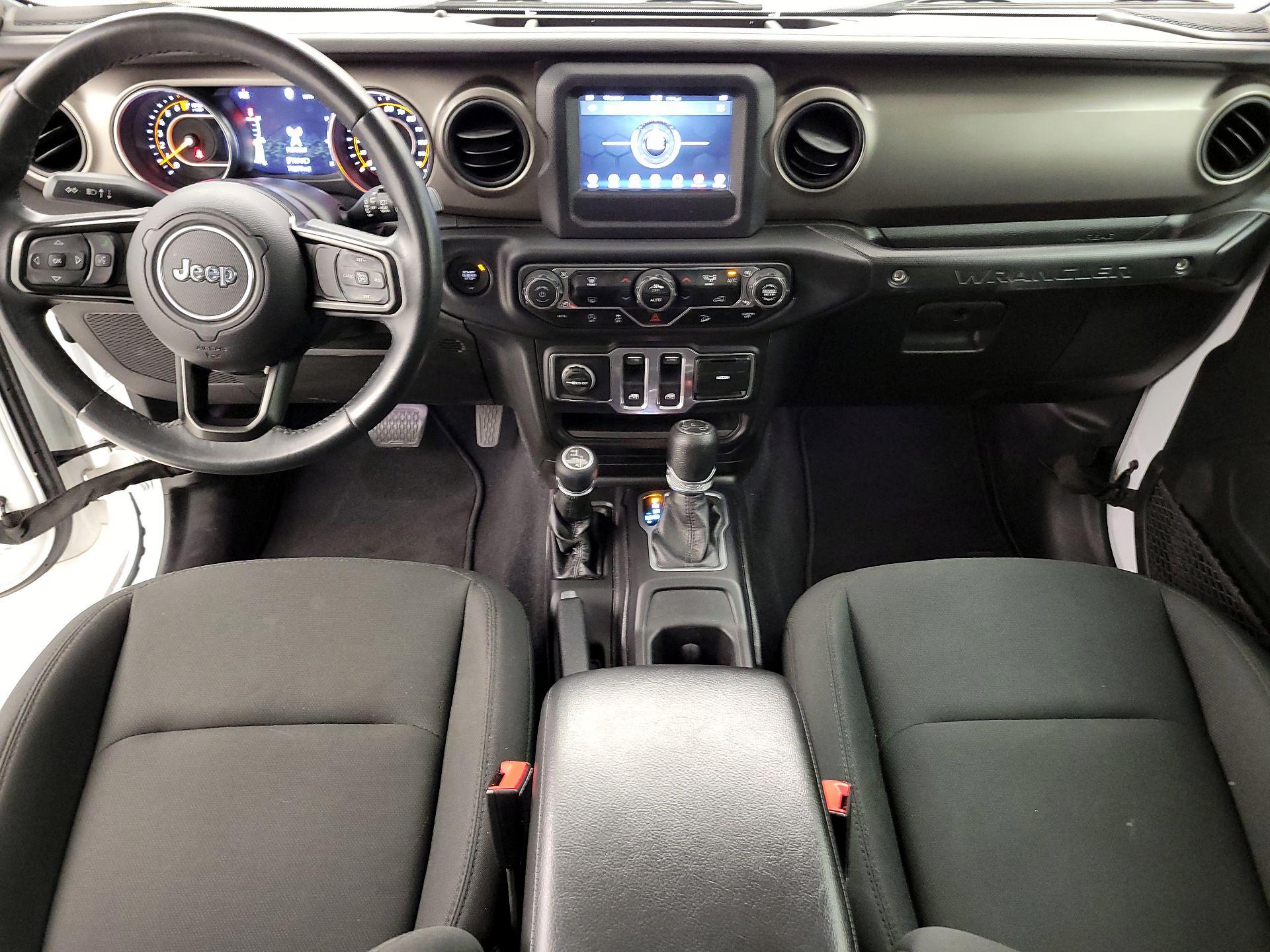 Thumbnail: 2018 Jeep Wrangler - 9