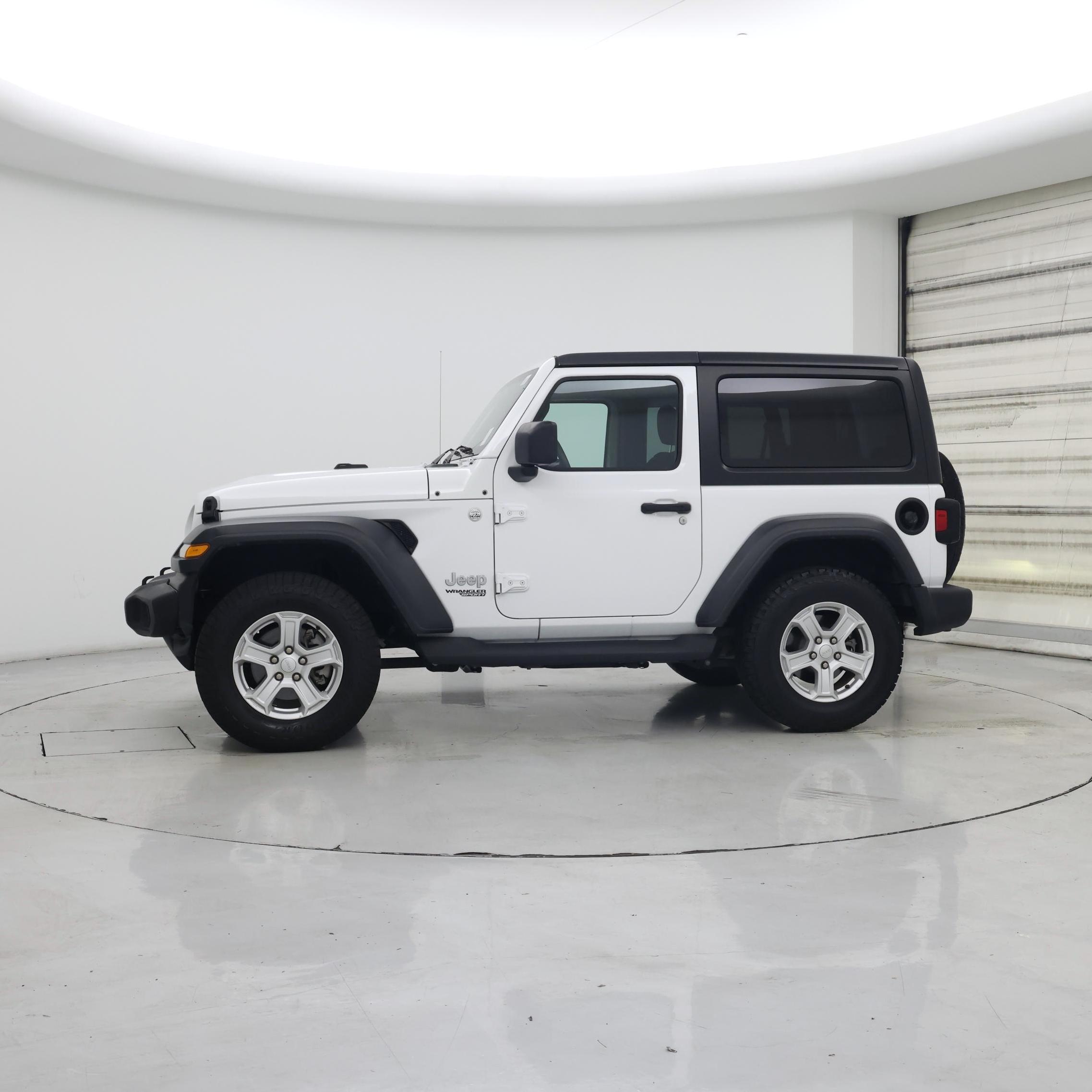 Thumbnail: 2018 Jeep Wrangler - 3