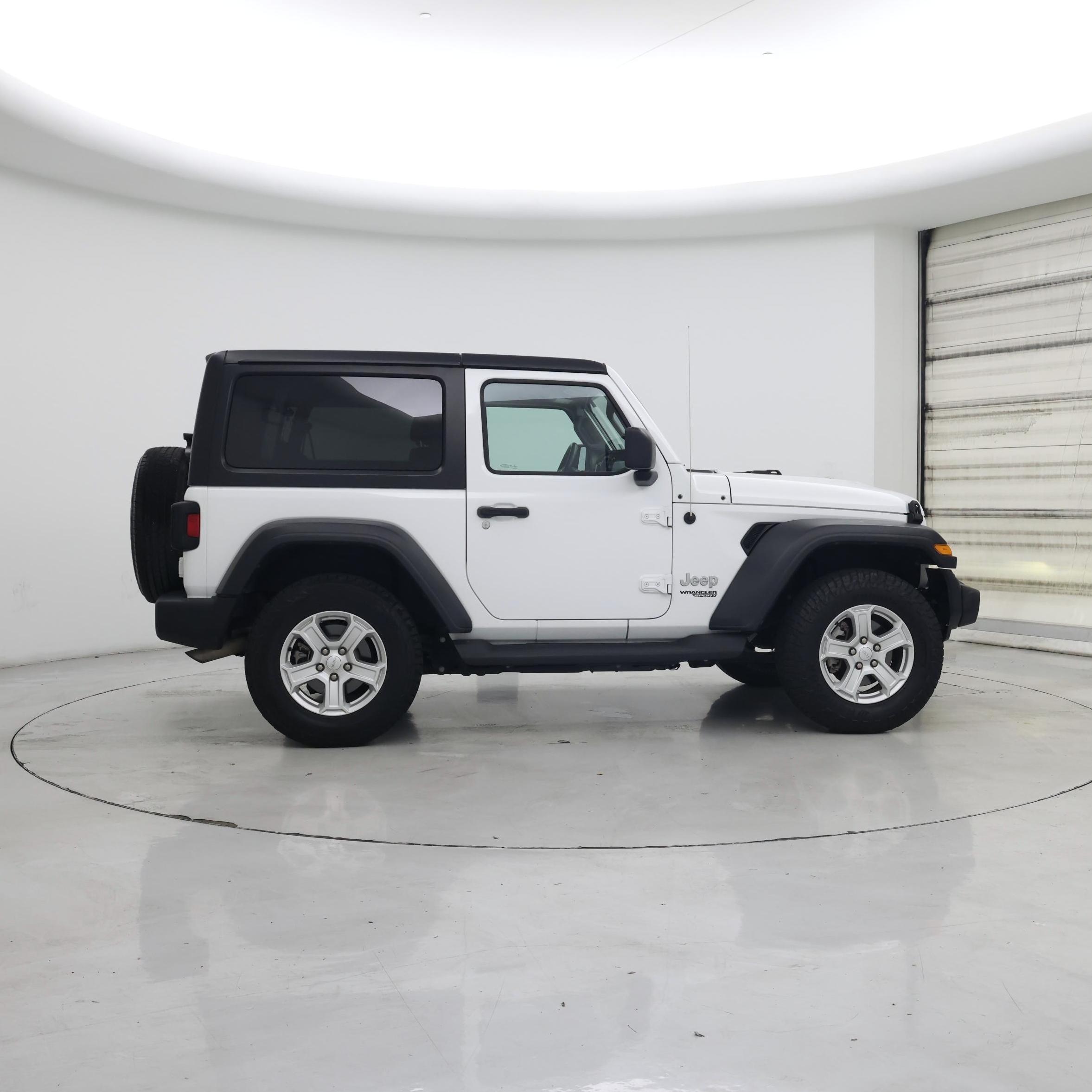 Thumbnail: 2018 Jeep Wrangler - 7