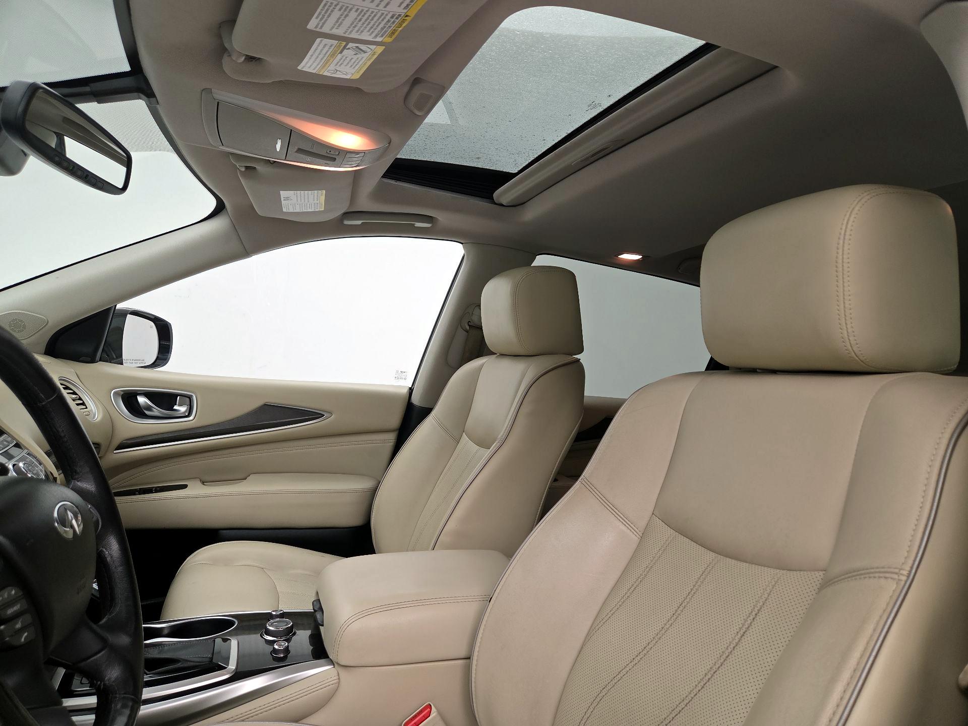 Thumbnail: 2019 INFINITI QX60 - 19