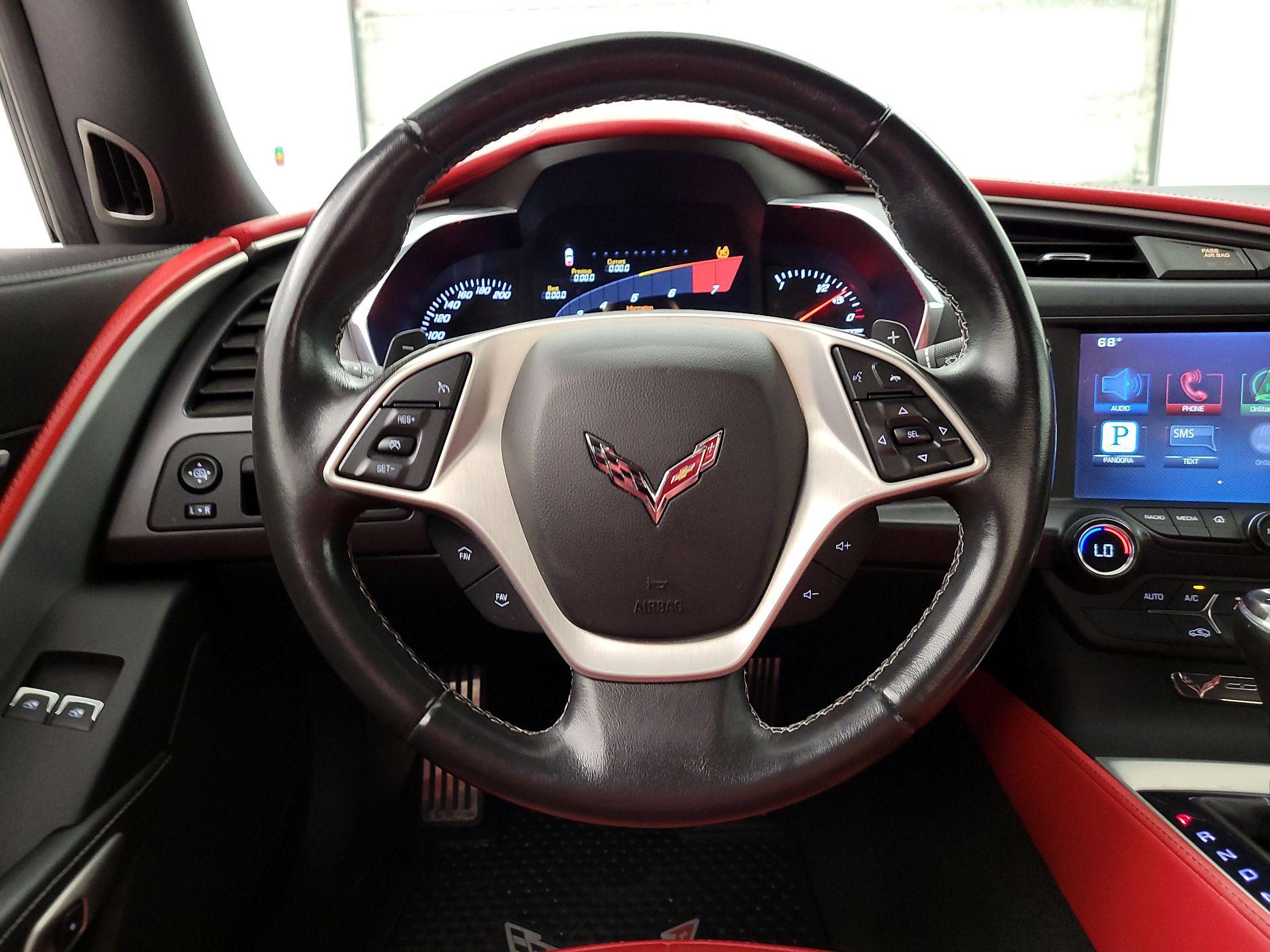Thumbnail: 2015 Chevrolet Corvette - 10