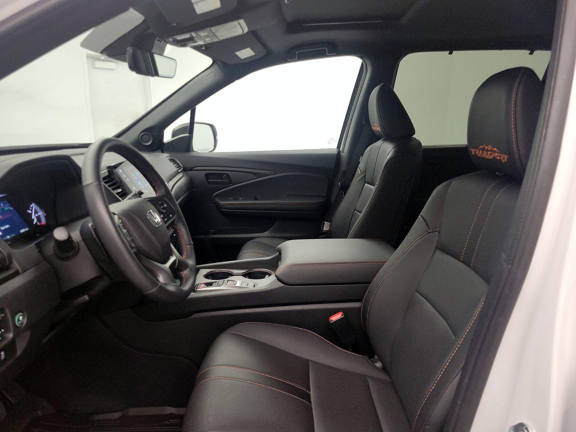Thumbnail: 2025 Honda Passport - 11